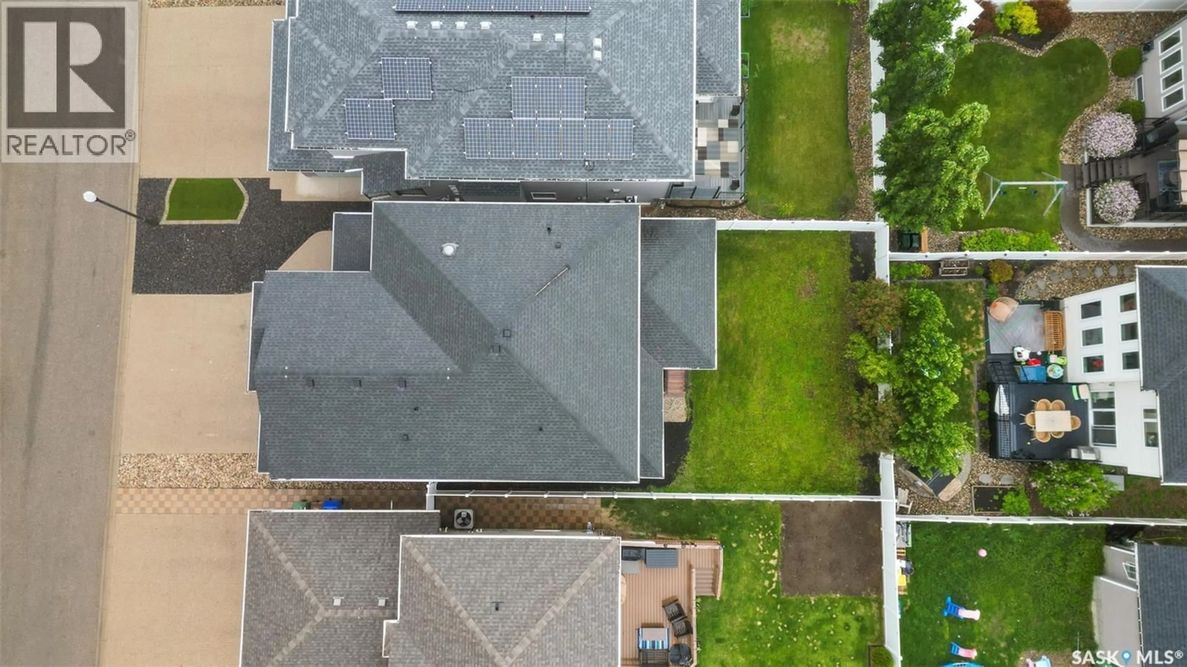 A pic from outside/outdoor area/front of a property/back of a property/a pic from drone, street for 5114 AVIATOR PLACE, Regina Saskatchewan S4W0G6