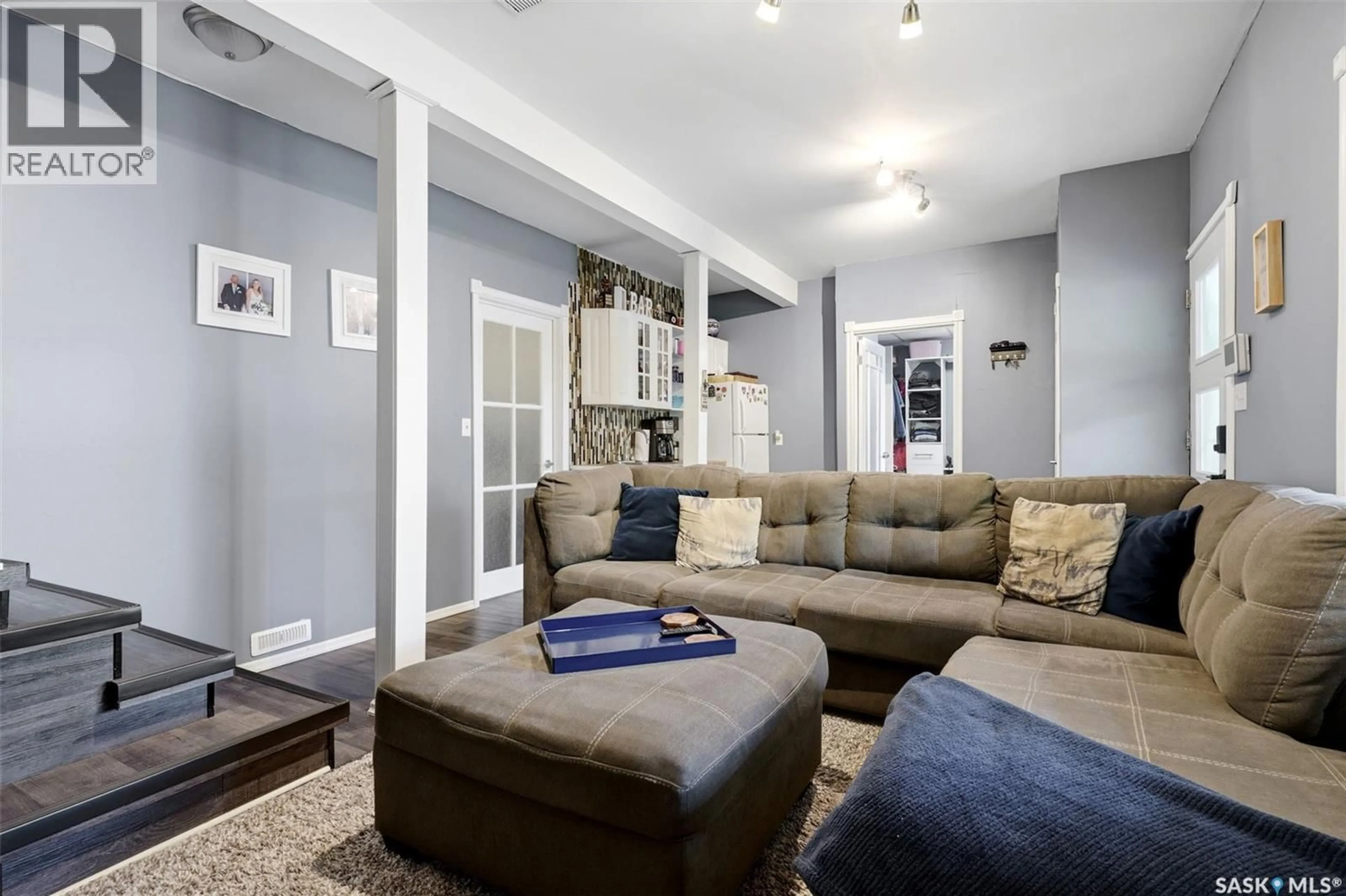 Living room with furniture, unknown for 1207 5TH AVENUE, Regina Beach Saskatchewan S0G4C0