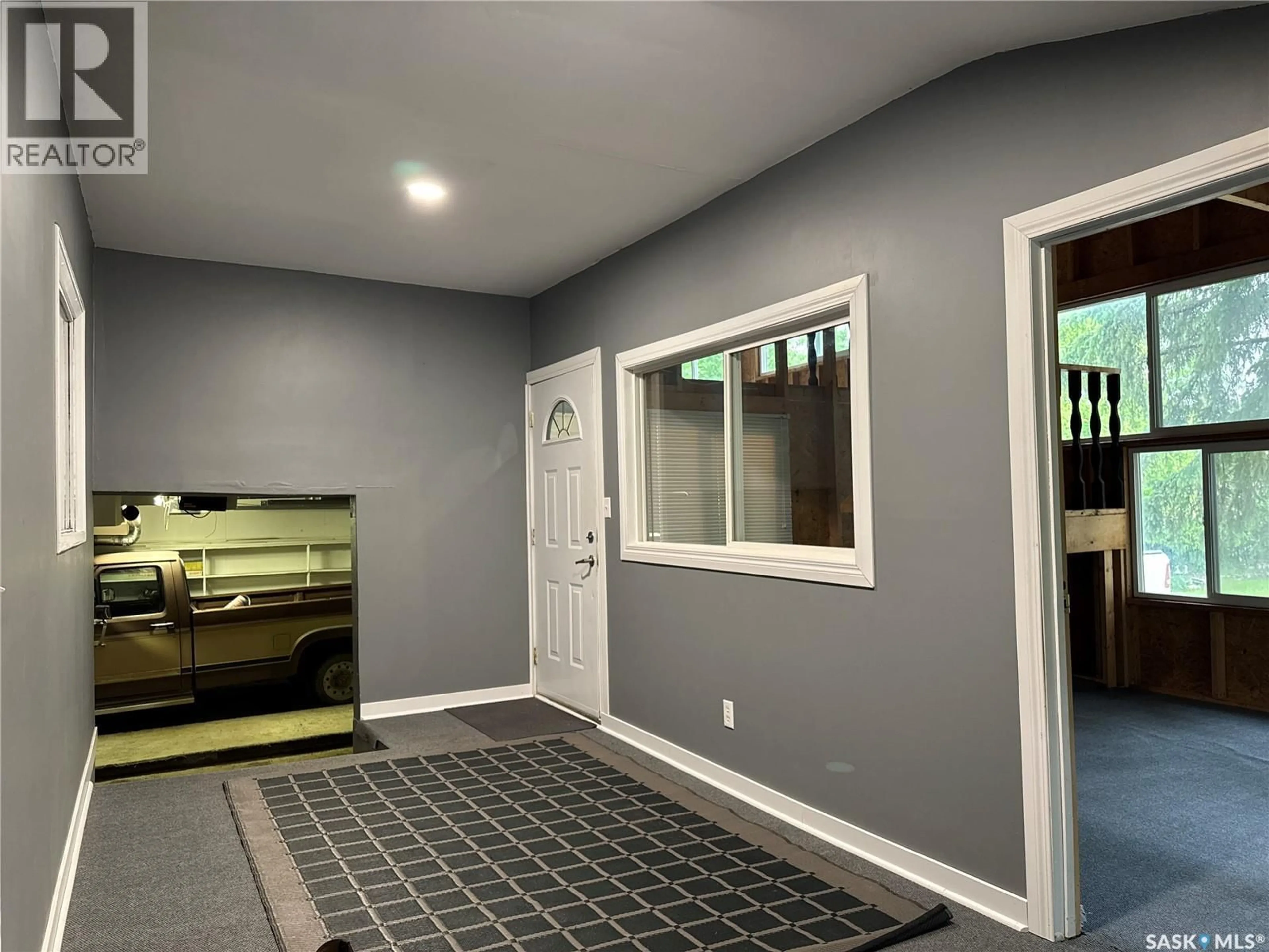 Indoor entryway for KOWALYK ACREAGE, Big Quill Rm No. 308 Saskatchewan S0A4T0