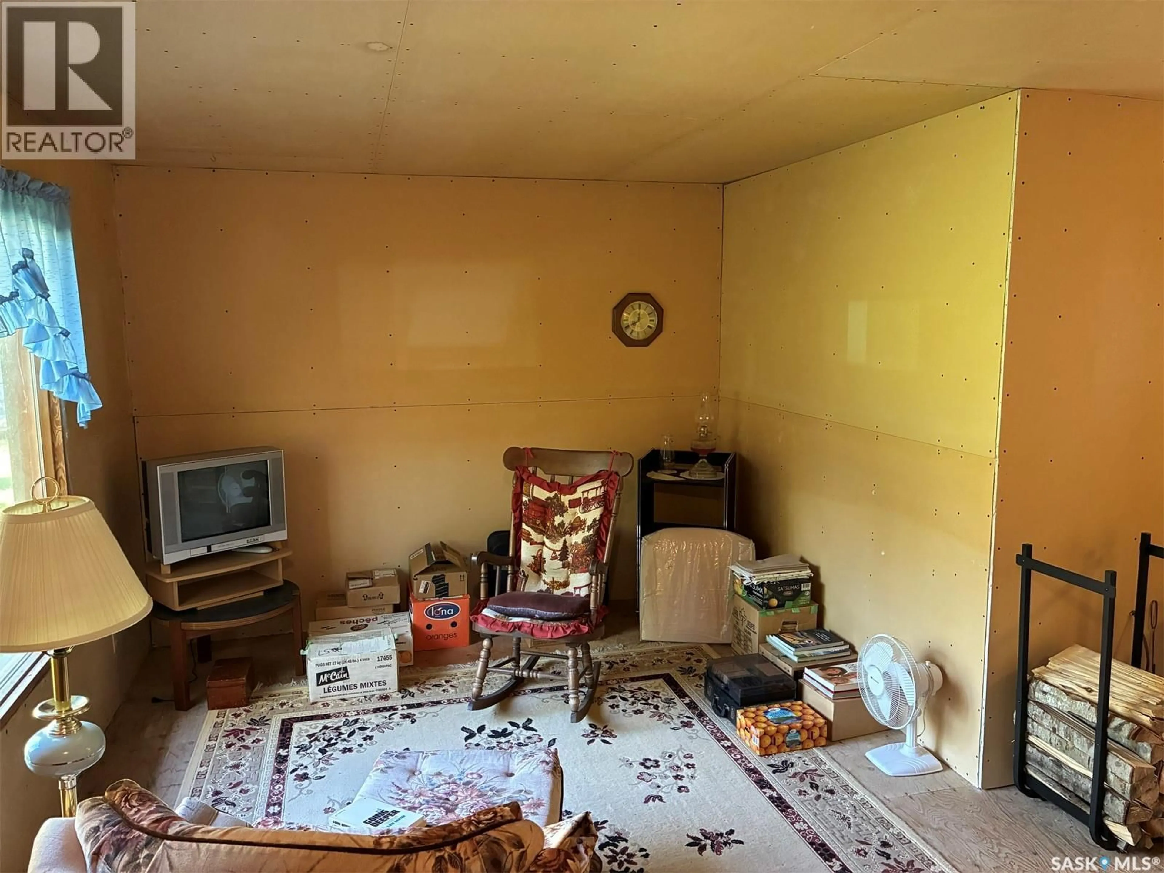 A pic of a room for ROBERTS ACREAGE, Northern Admin District Saskatchewan S0M0G0