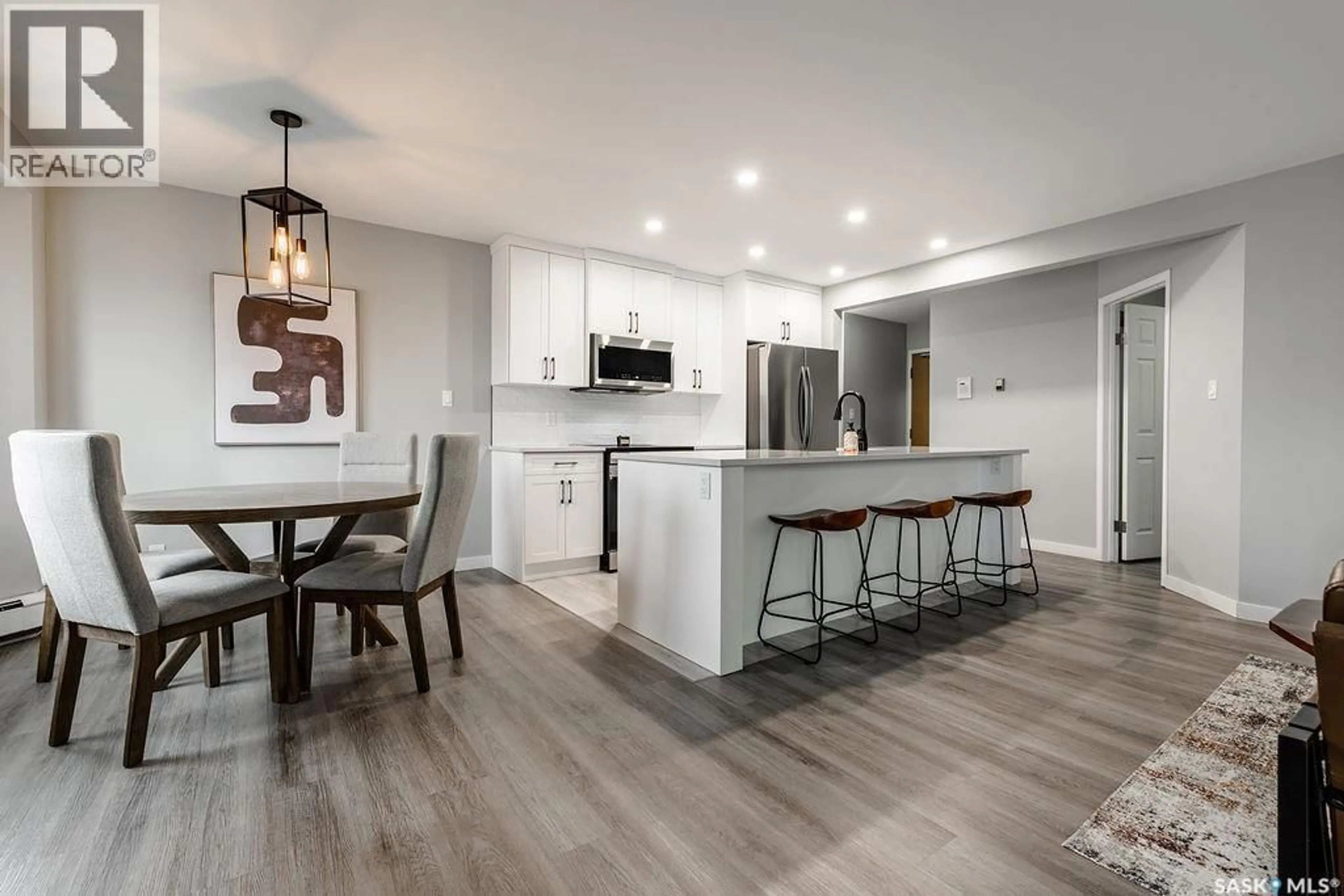 Open concept kitchen, unknown for 304 - 1215 LOUISE AVENUE, Saskatoon Saskatchewan S7H2P8
