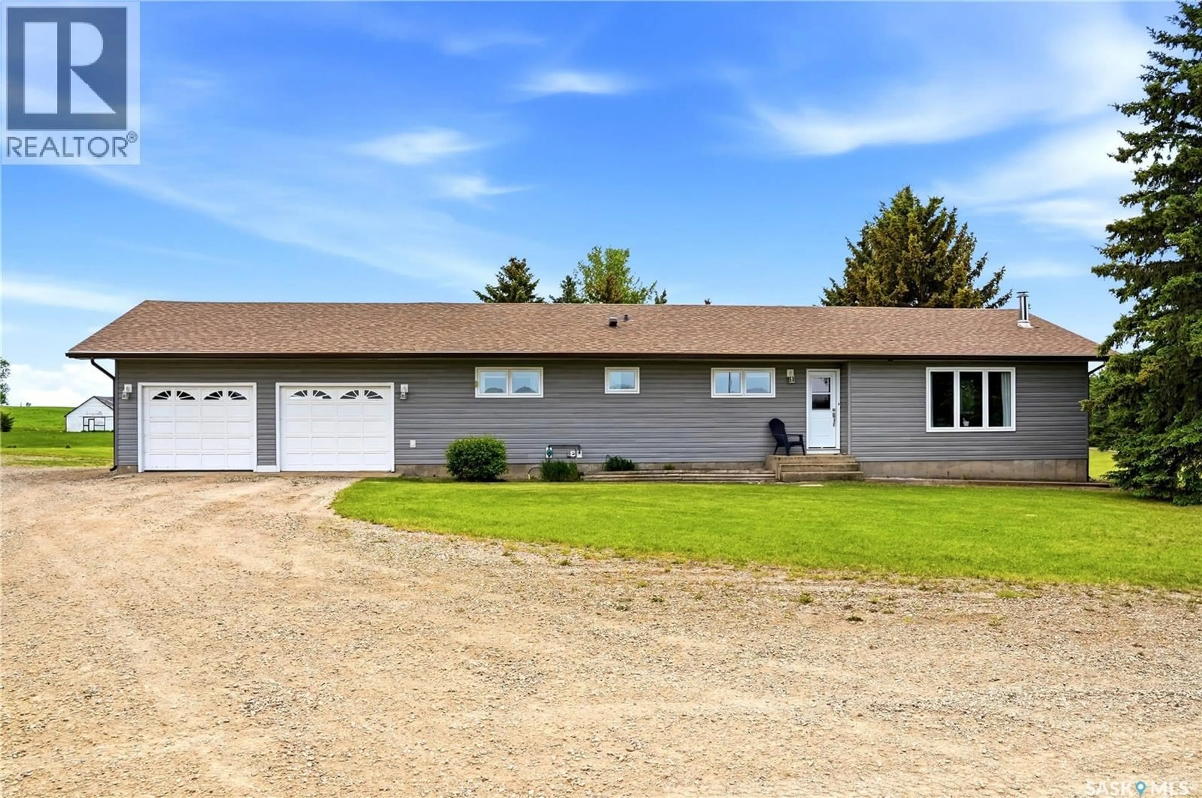 Home with vinyl exterior material, street for RM of Lumsden - LT ACREAGE, Lumsden Rm No. 189 Saskatchewan S4P2Z1
