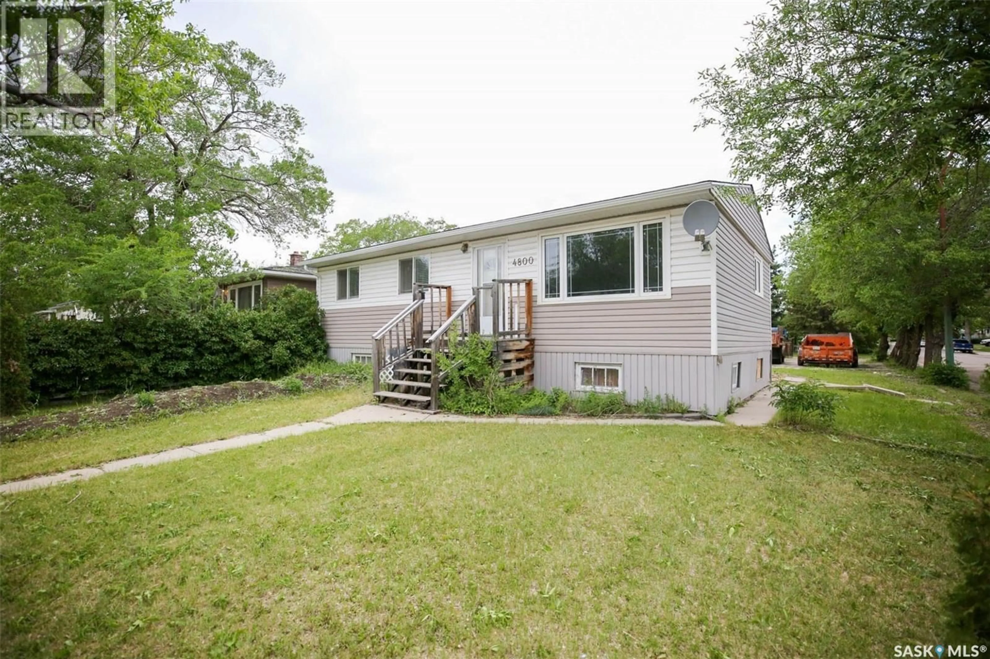 Home with vinyl exterior material, street for 4800 4TH AVENUE, Regina Saskatchewan S4T0J2