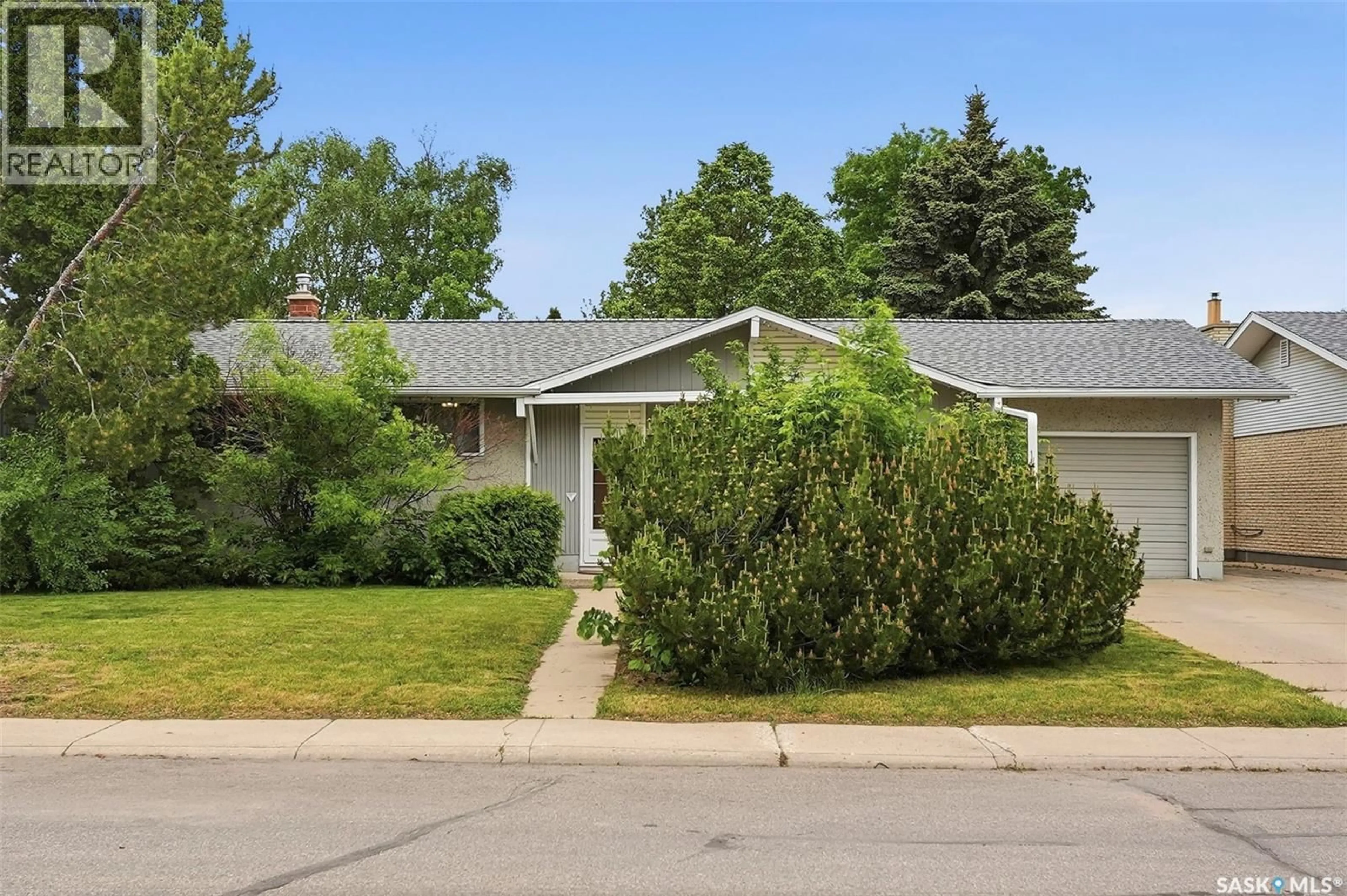 Unknown for 30 RIEL CRESCENT, Saskatoon Saskatchewan S7J2W6