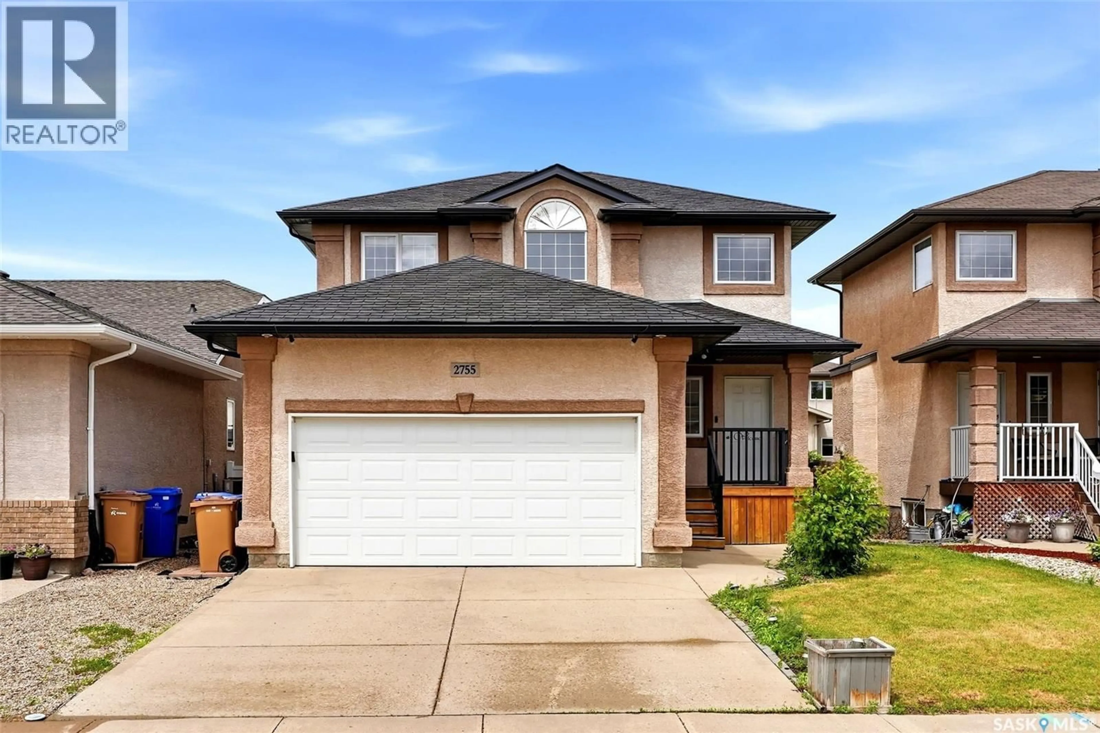 Home with vinyl exterior material, street for 2755 ALFRED CRESCENT, Regina Saskatchewan S4V1E5