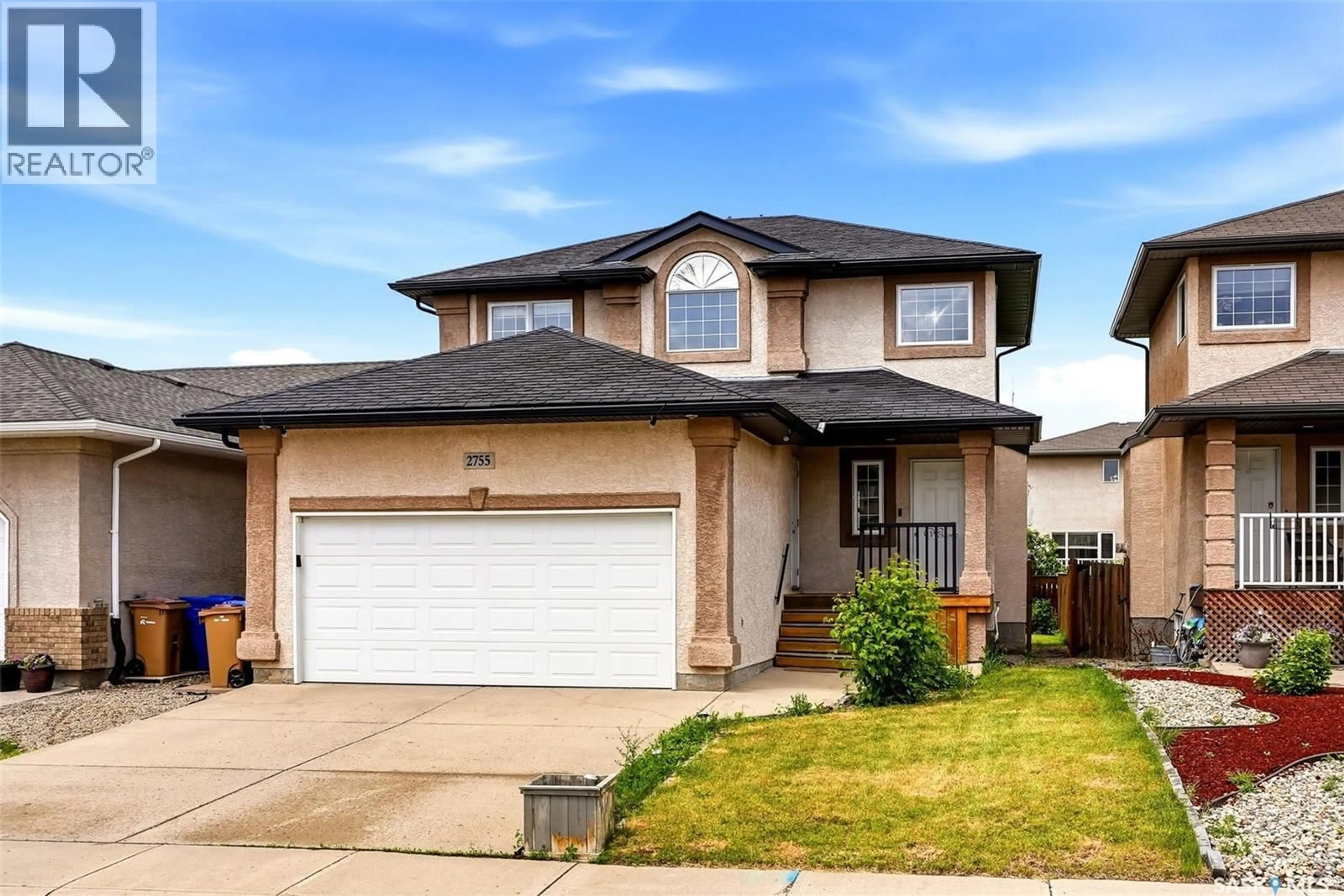 Home with vinyl exterior material, street for 2755 ALFRED CRESCENT, Regina Saskatchewan S4V1E5