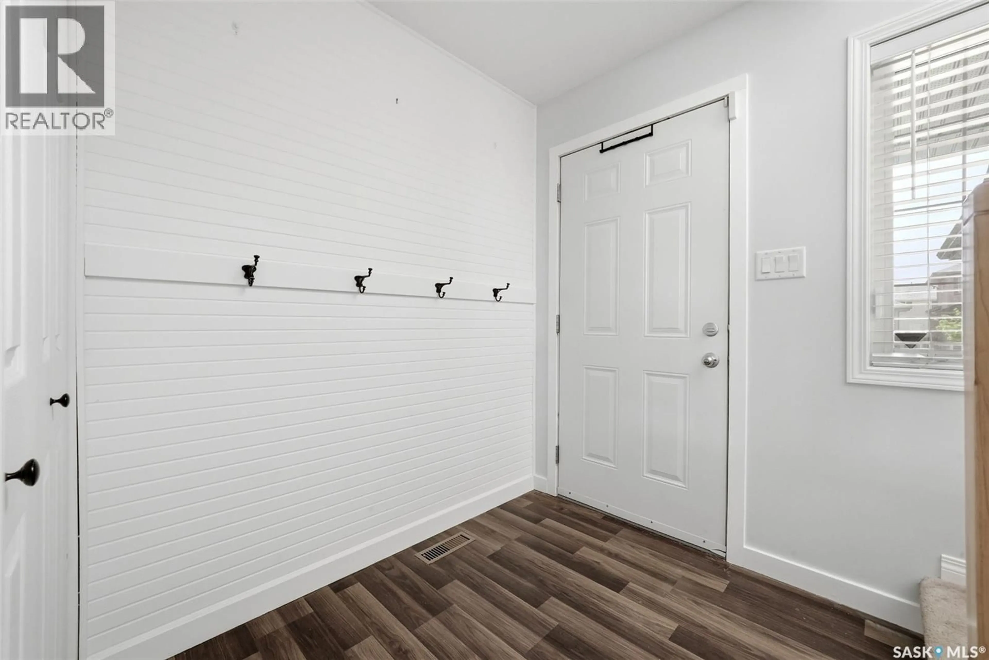 Unknown for 2755 ALFRED CRESCENT, Regina Saskatchewan S4V1E5