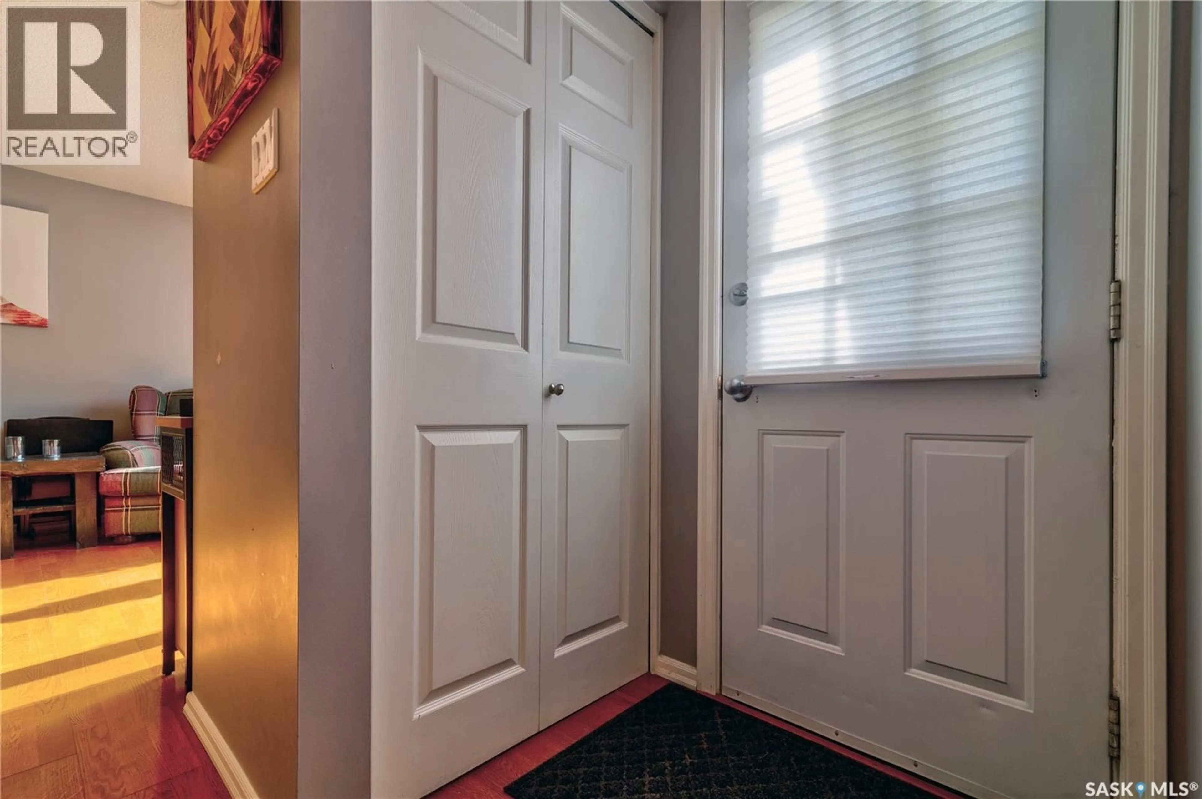 Indoor entryway for 66 DENNY CRESCENT, Regina Saskatchewan S4N5J9