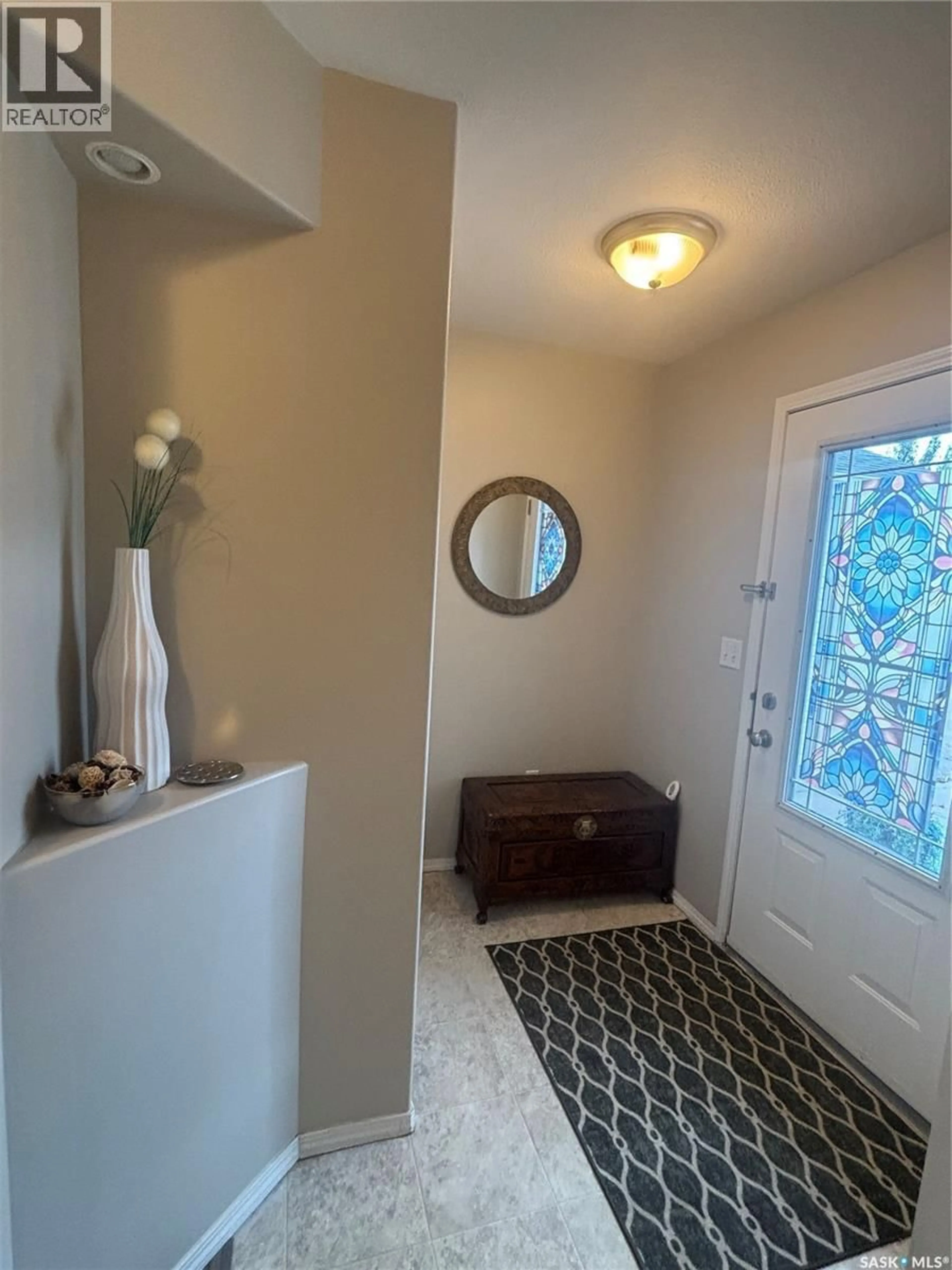 Indoor entryway for 4682 MARIGOLD DRIVE, Regina Saskatchewan S4X4S5