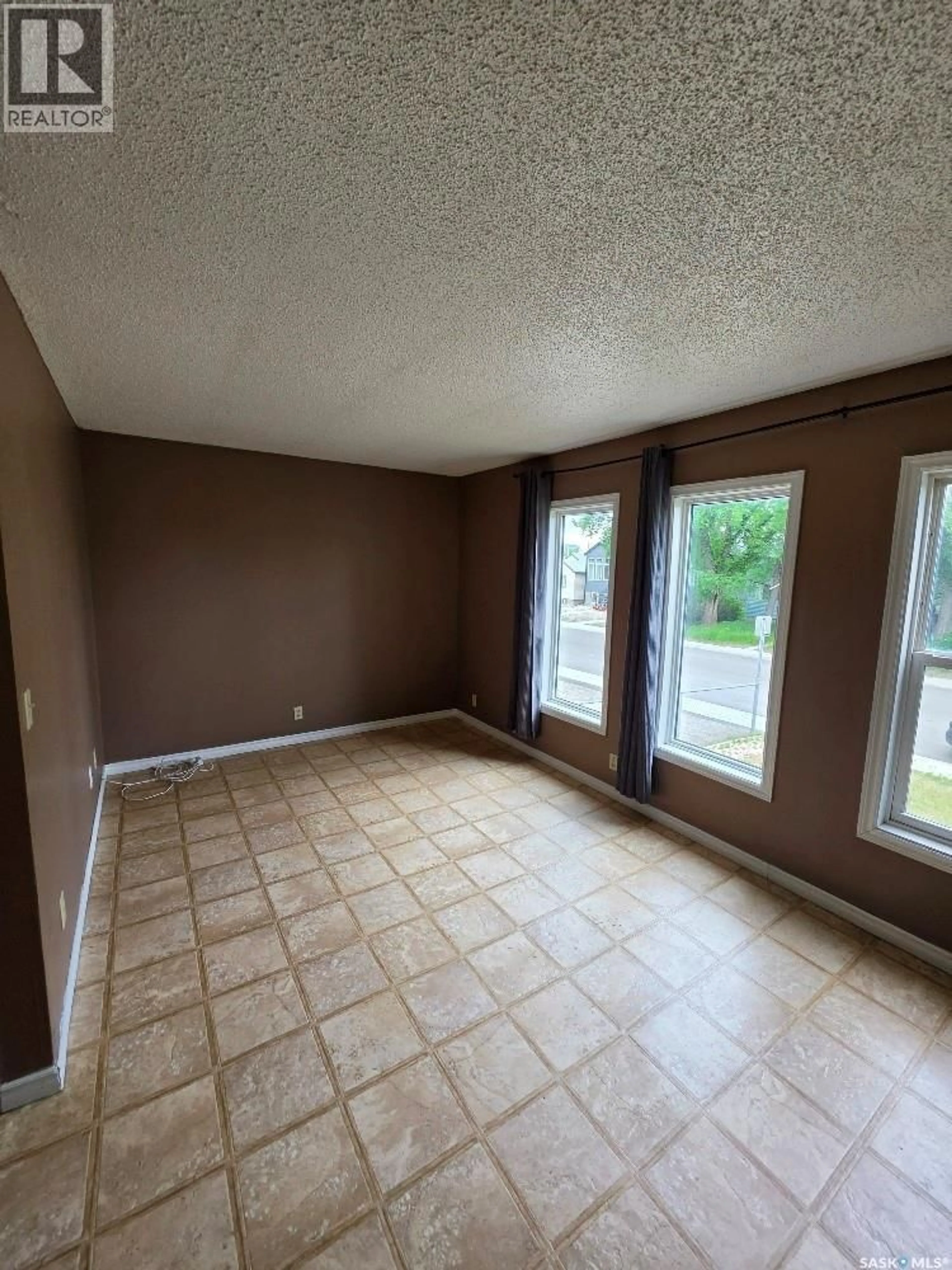 A pic of a room for 515 ST JOHN STREET, Regina Saskatchewan S4R1R6