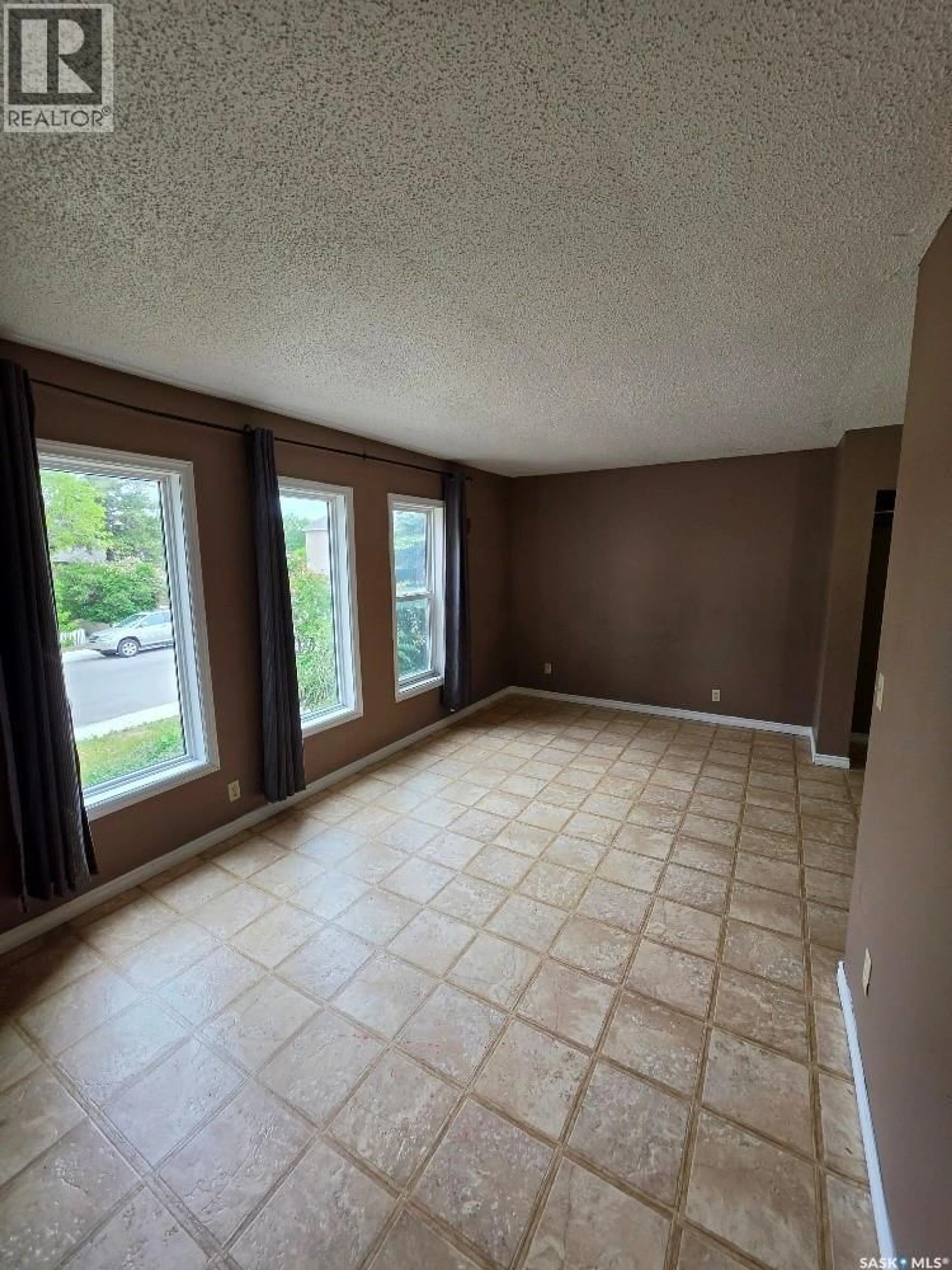 A pic of a room for 515 ST JOHN STREET, Regina Saskatchewan S4R1R6