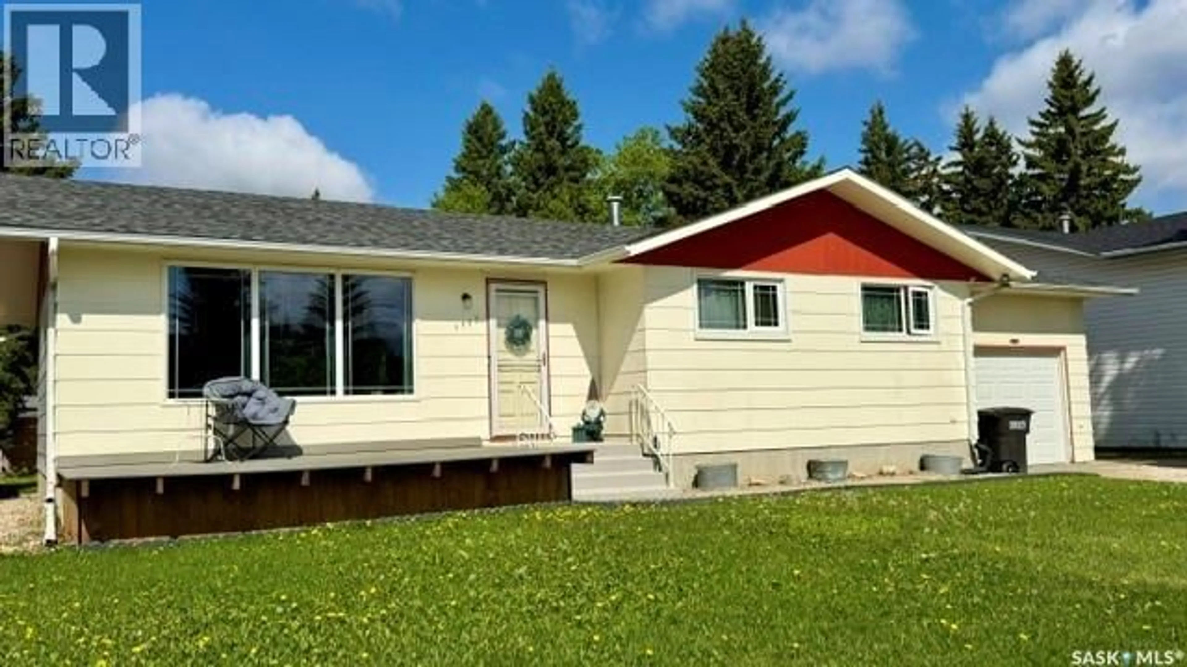 Home with vinyl exterior material, street for 1117 10TH STREET, Humboldt Saskatchewan S0K2A0