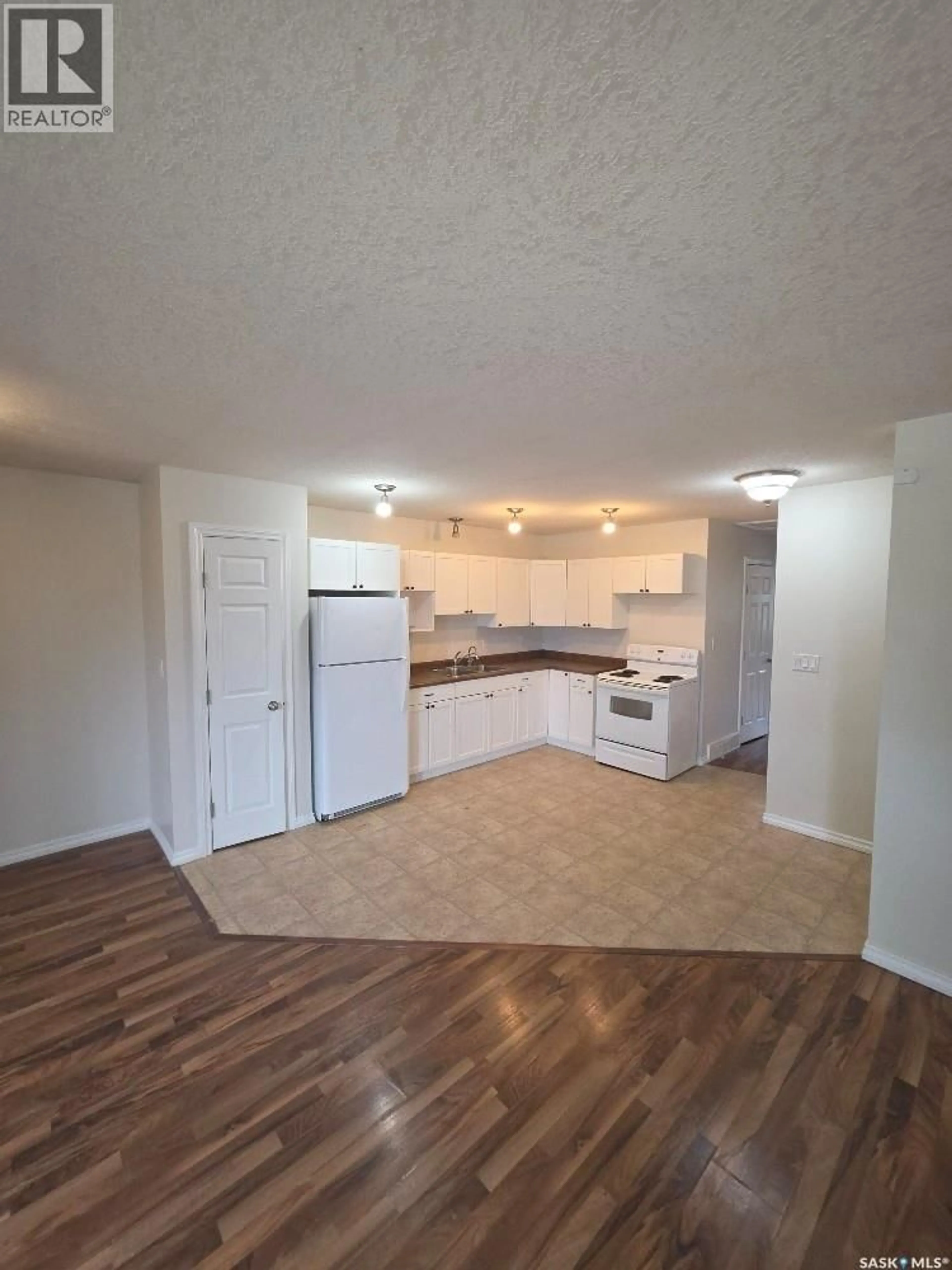 Unknown for 706 RAE STREET, Regina Saskatchewan S4T2A9