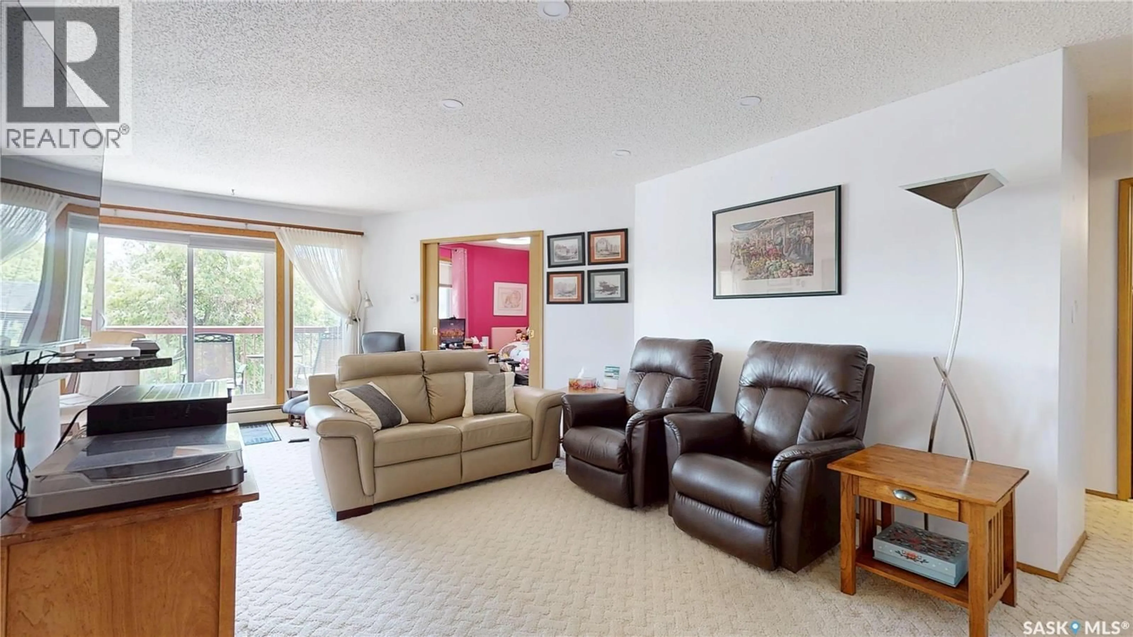 Living room with furniture, unknown for 309 2727 VICTORIA AVENUE, Regina Saskatchewan S4T1K4