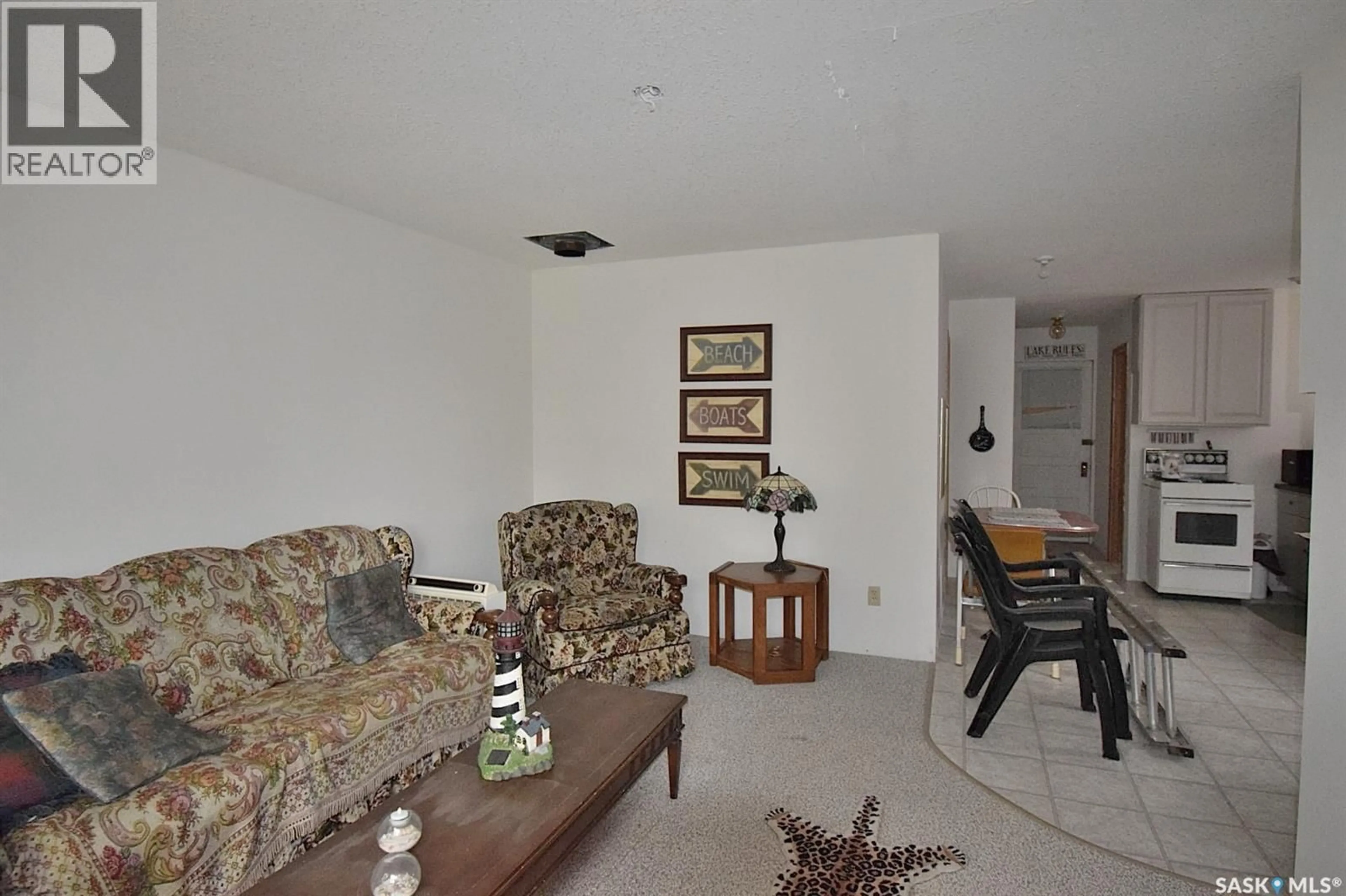 Living room with furniture, unknown for 13 6TH STREET, Lakeland Rm No. 521 Saskatchewan S0J0N0