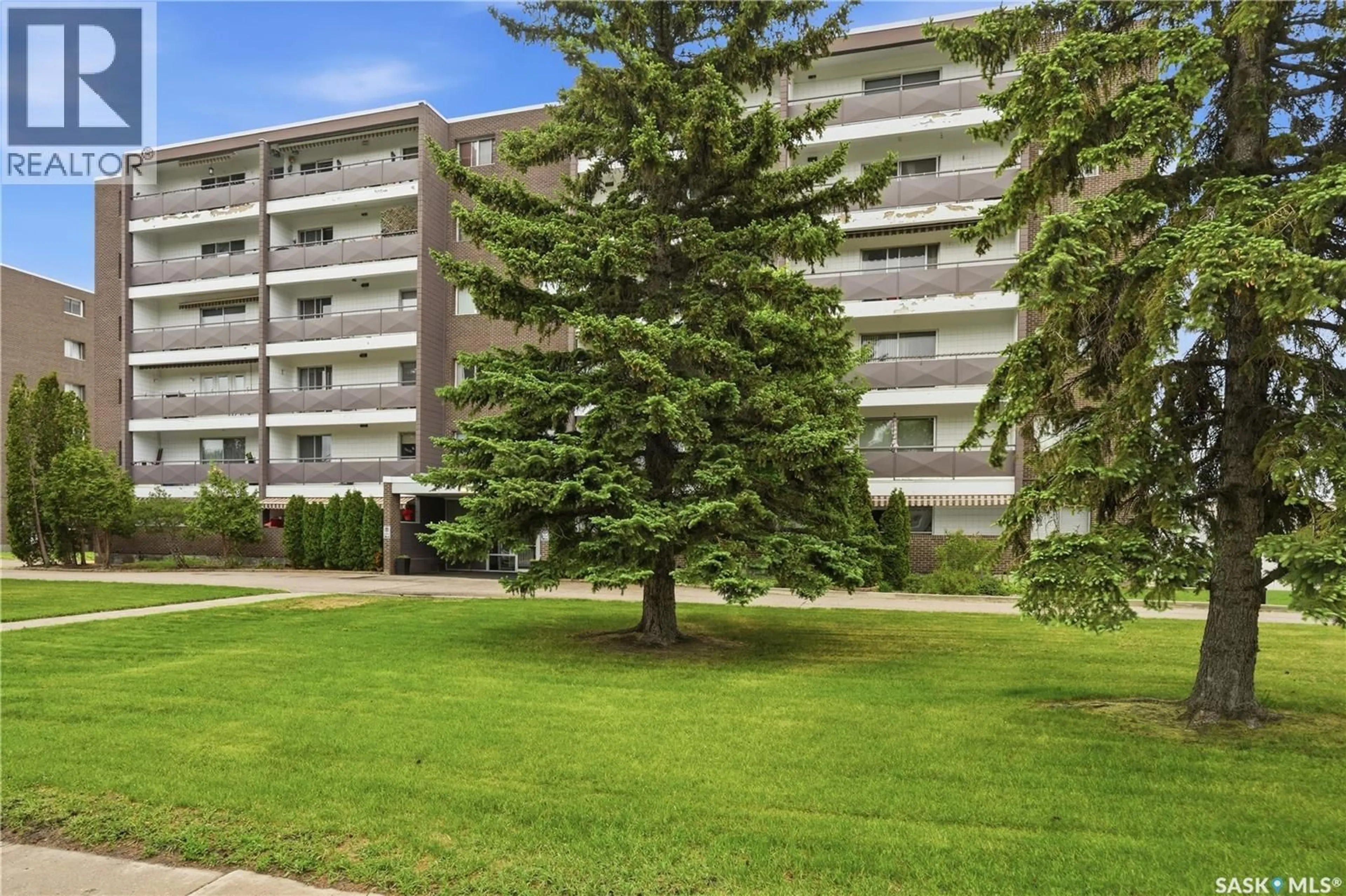 Patio, unknown for 4615 - 507 RAE STREET, Regina Saskatchewan S4S3B2