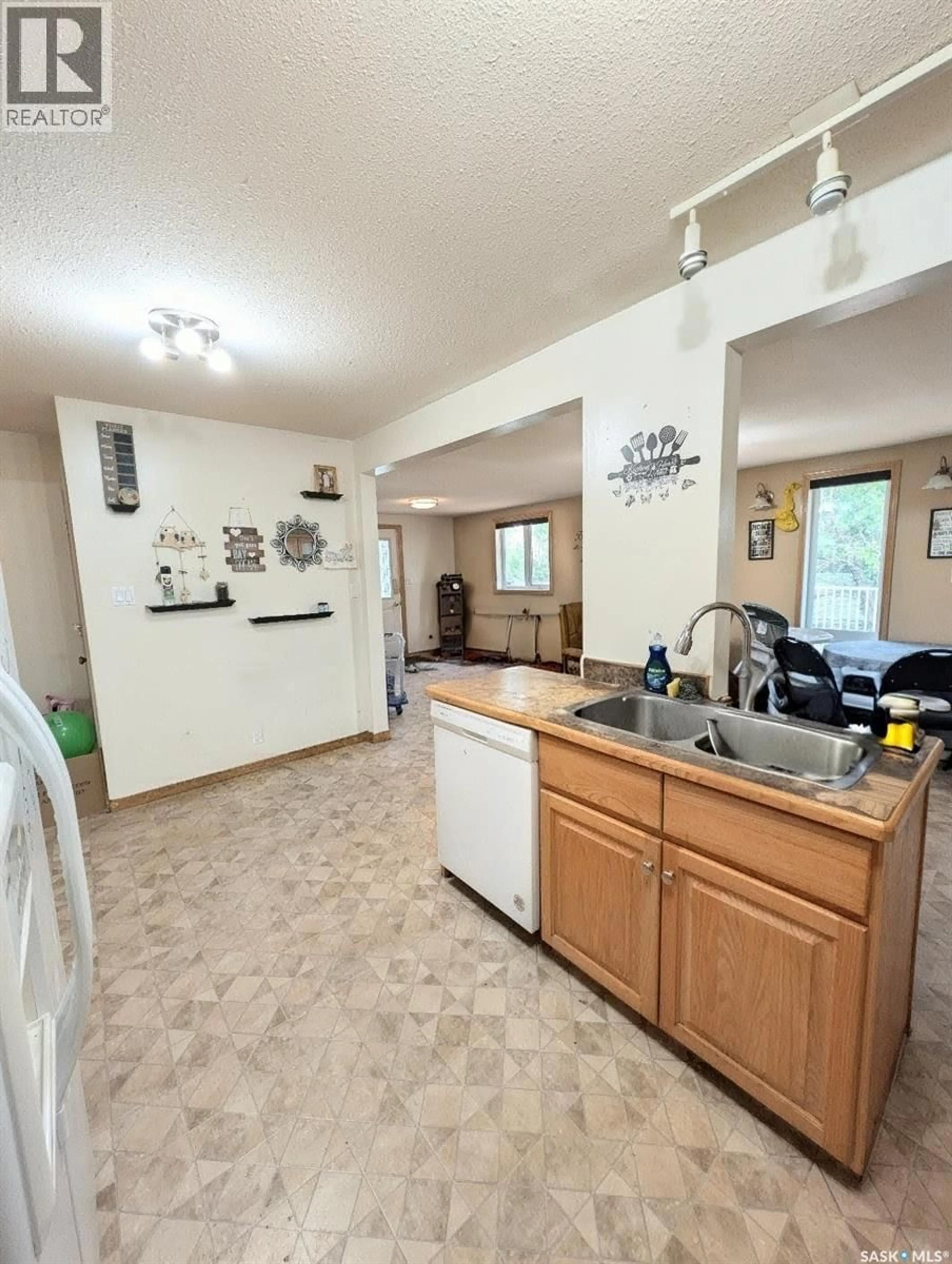 Unknown for 350 BEGG STREET, Swift Current Saskatchewan S9H0K6