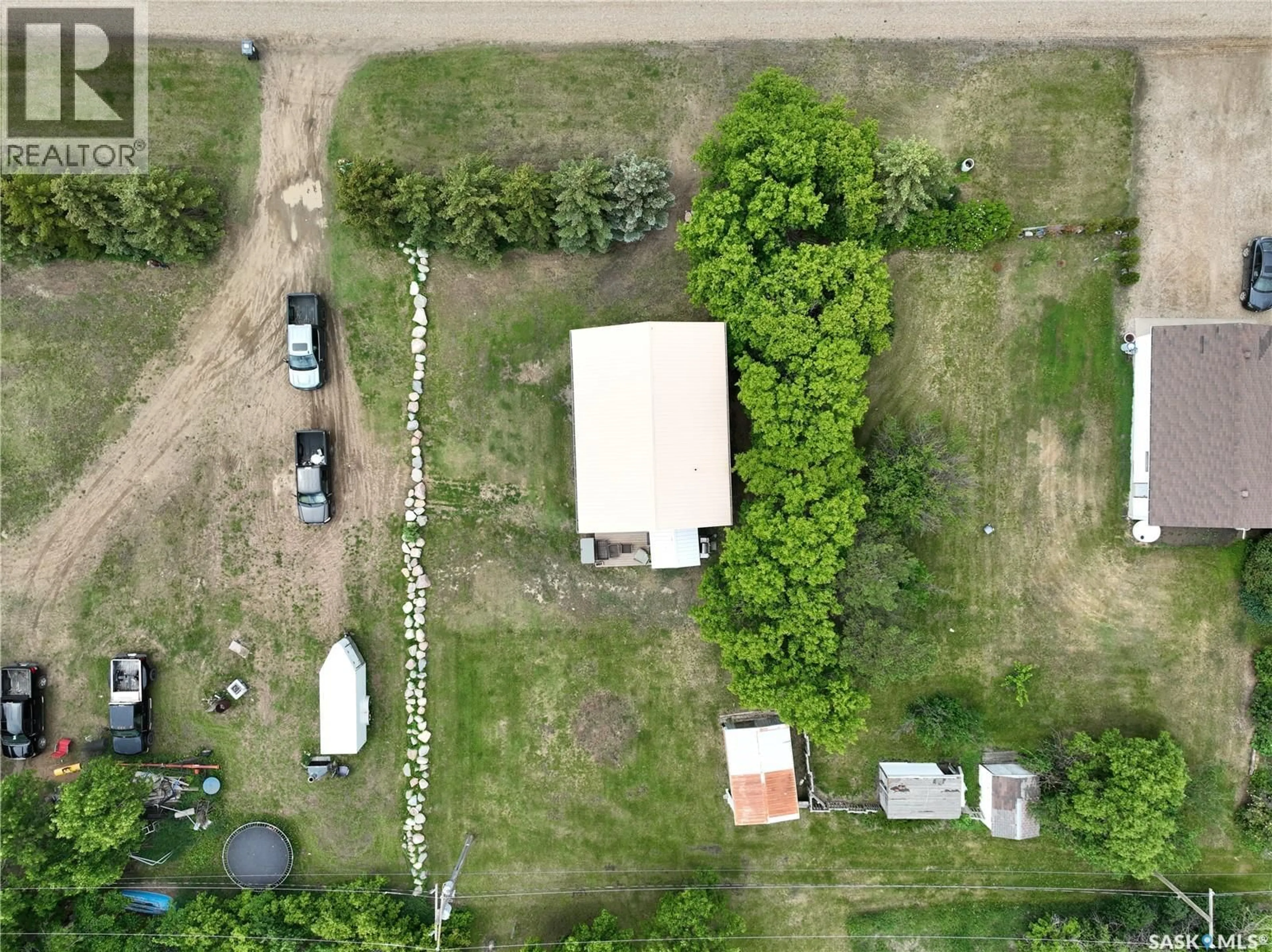 A pic from outside/outdoor area/front of a property/back of a property/a pic from drone, building for 26 MAIN STREET, Marquis Saskatchewan S0H2X0