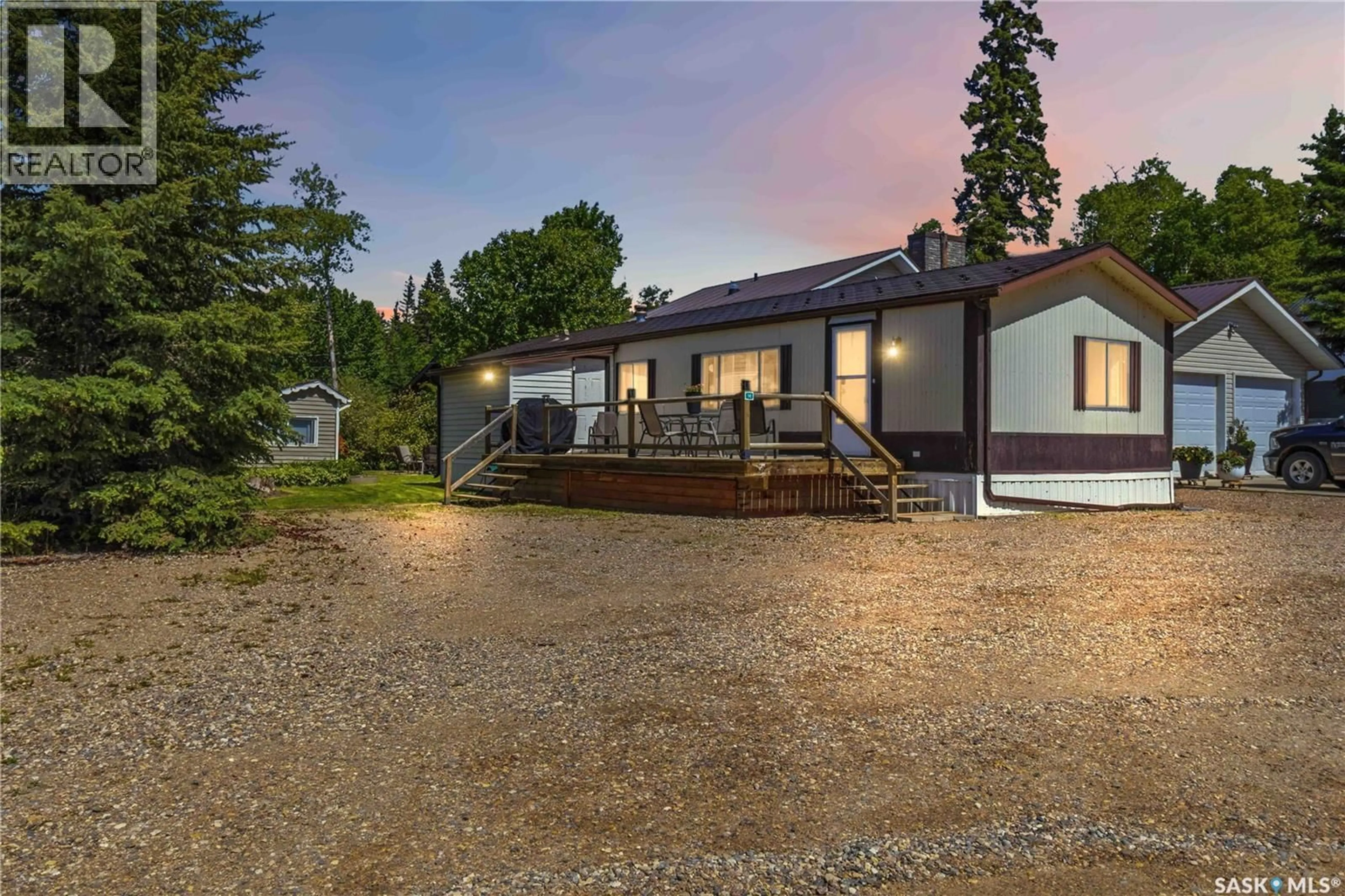 A pic from outside/outdoor area/front of a property/back of a property/a pic from drone, unknown for 16 ARCHIE CLAMPITT DRIVE, Kivimaa-Moonlight Bay Saskatchewan S0M1J0