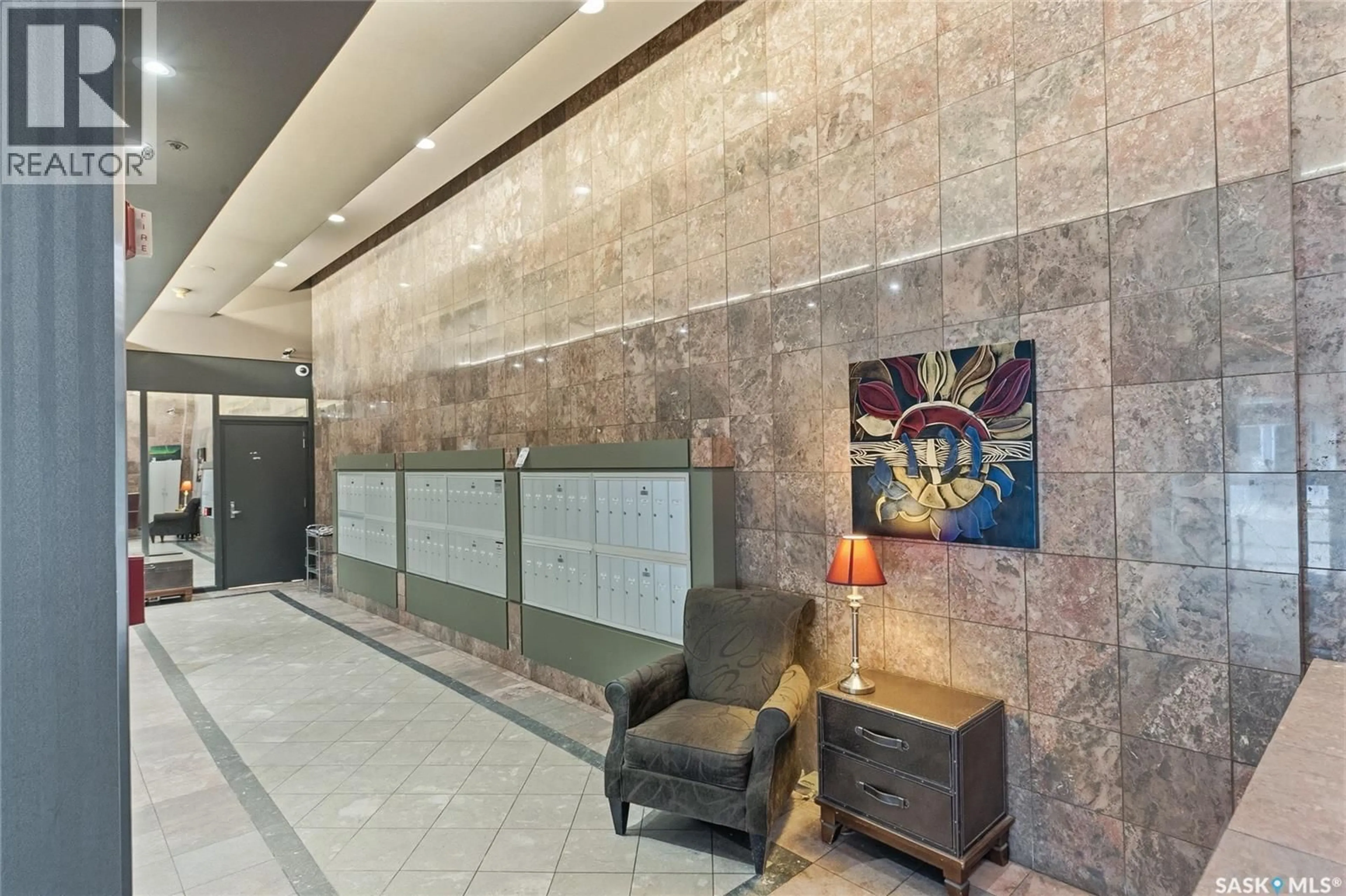 Lobby for 1867 - 805 HAMILTON STREET, Regina Saskatchewan S4P2C2