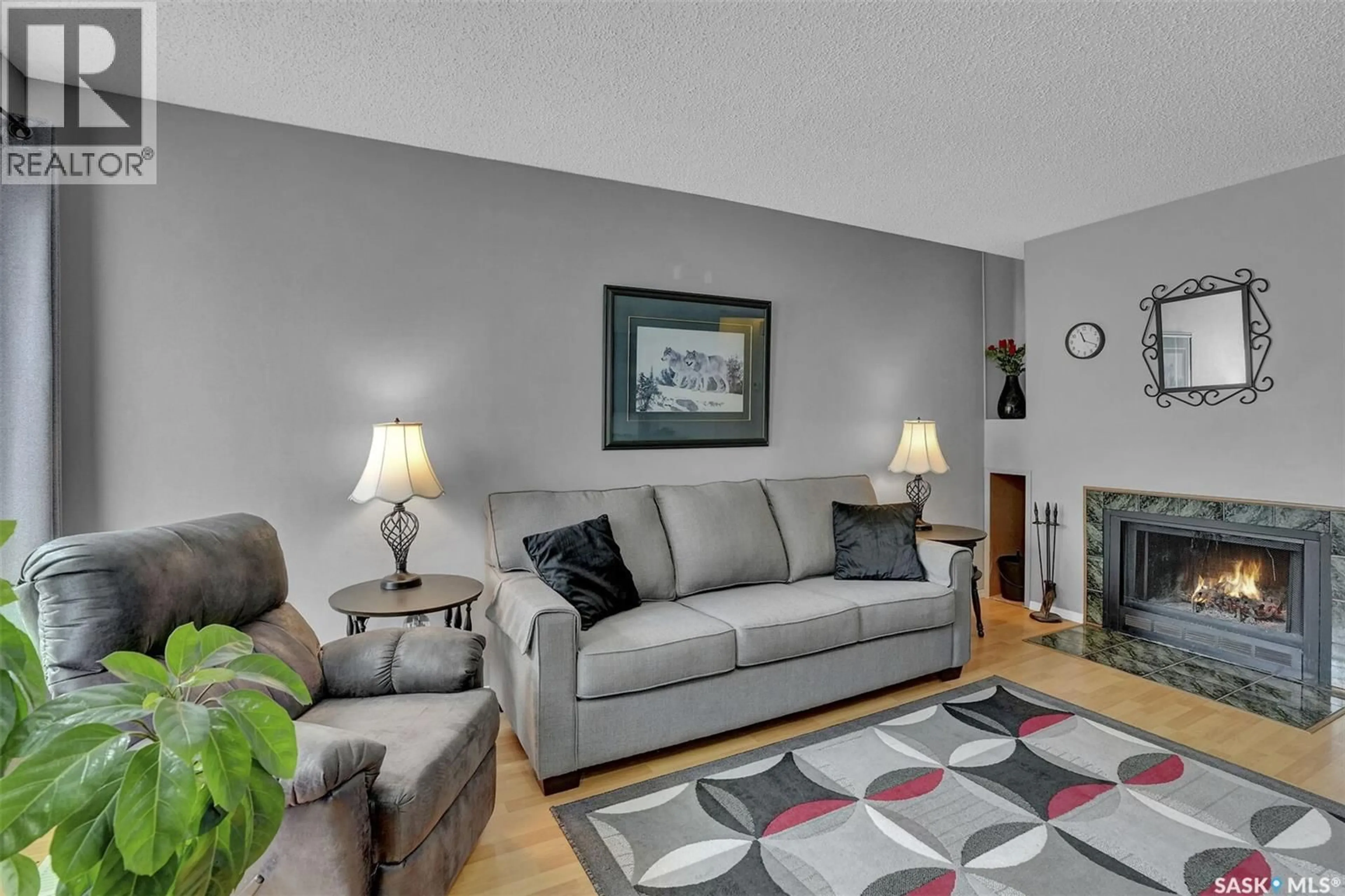 Living room with furniture, unknown for 7223 - 14 DALGLIESH DRIVE, Regina Saskatchewan S4X2B8