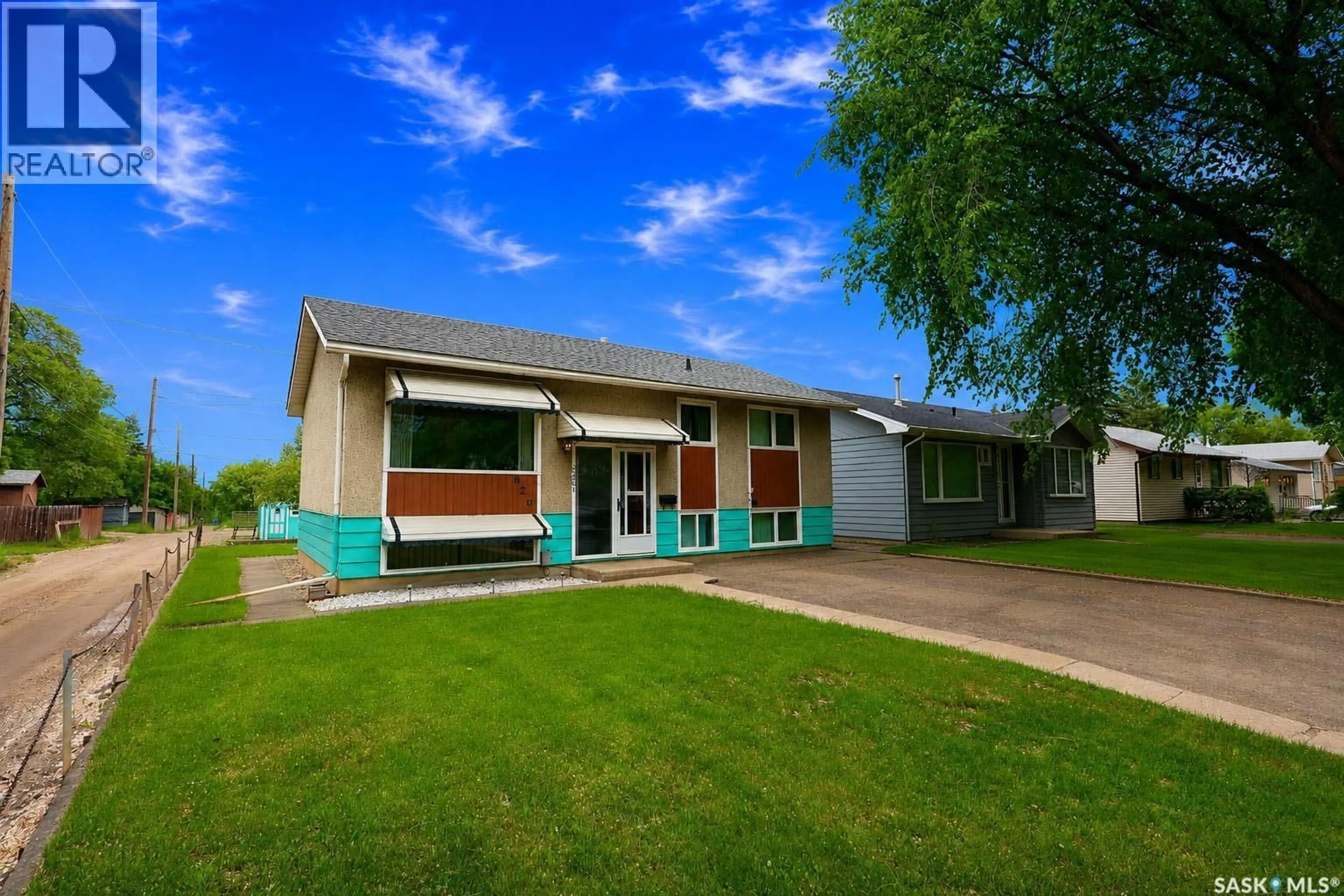 Home with vinyl exterior material, building for 626 22ND STREET, Prince Albert Saskatchewan S6V1P1