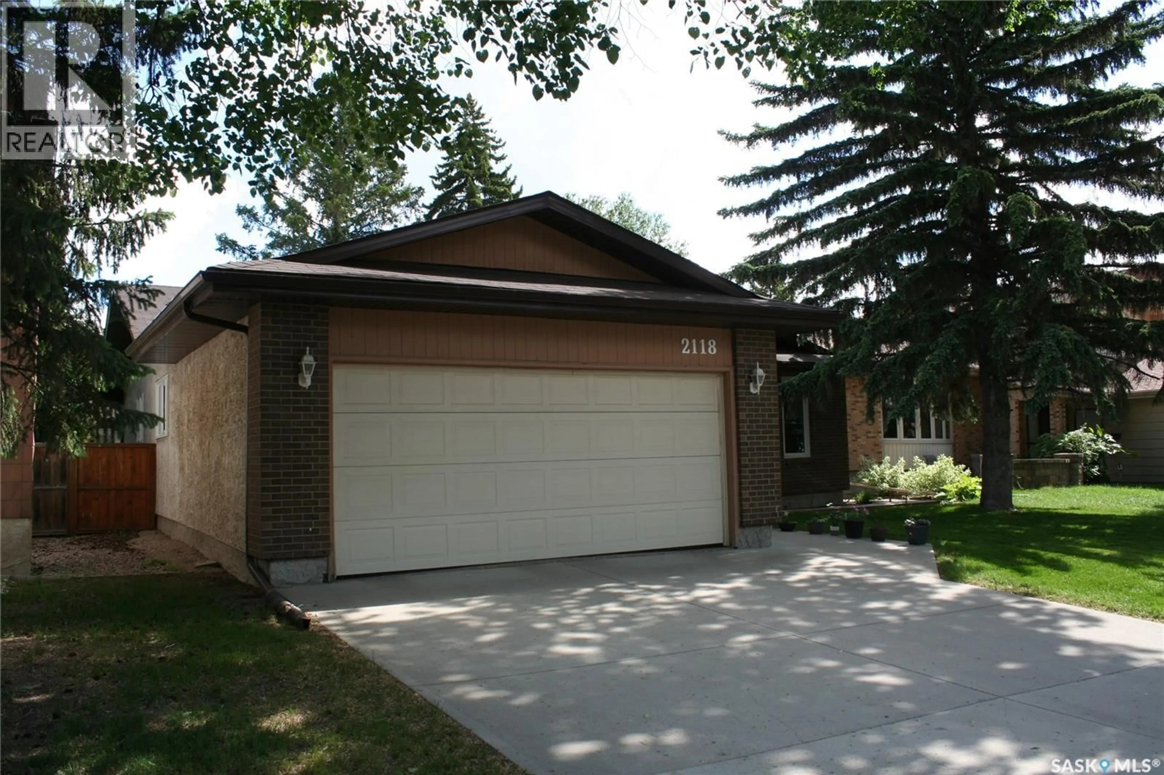 Unknown for 2118 ELDERKIN DRIVE, Regina Saskatchewan S4V1N7