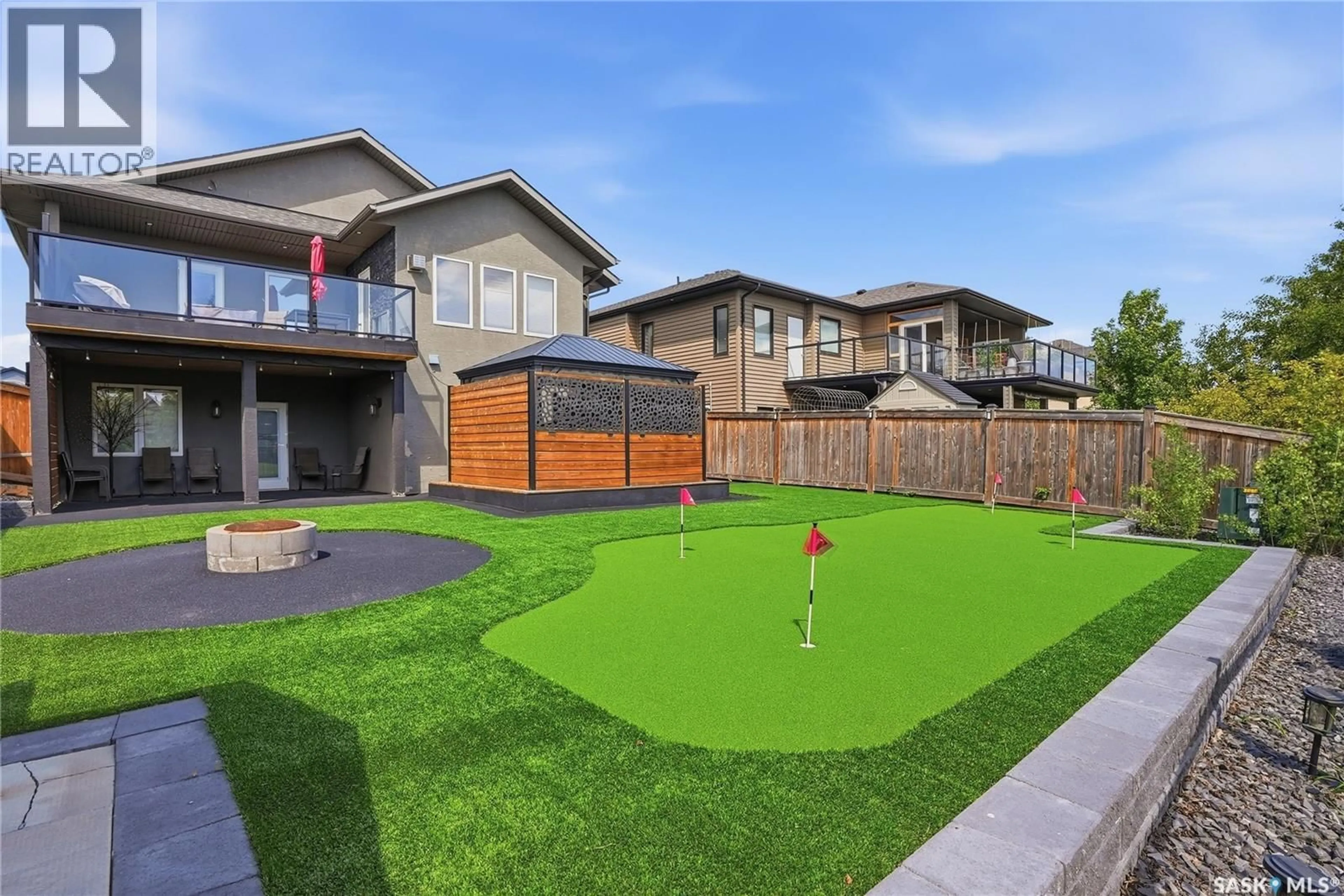 Patio, street for 238 GREENFIELD CRESCENT, Saskatoon Saskatchewan S7R0B6