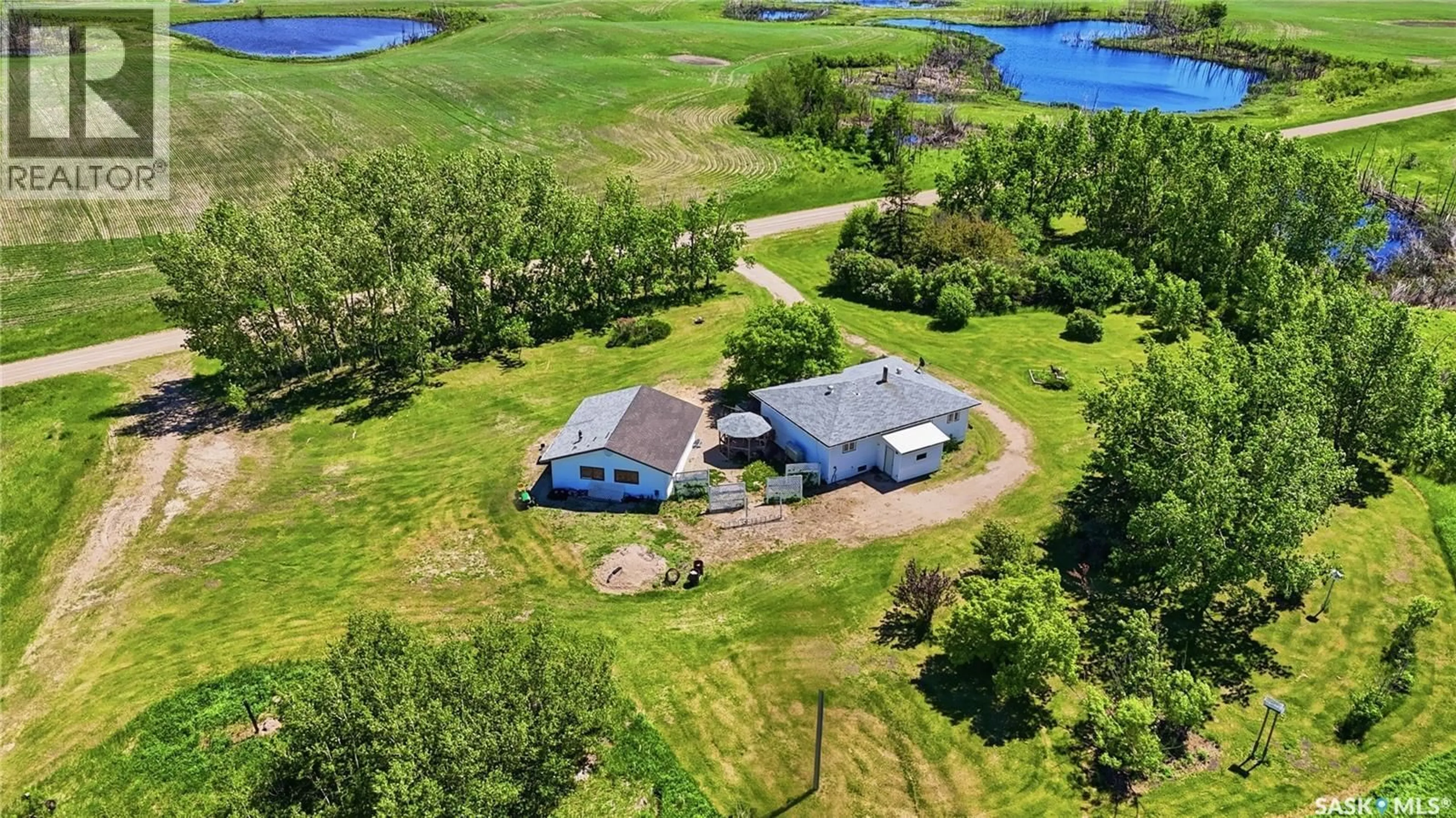 A pic from outside/outdoor area/front of a property/back of a property/a pic from drone, water/lake/river/ocean view for PLUNKETT, Viscount Rm No. 341 Saskatchewan S0K4M0