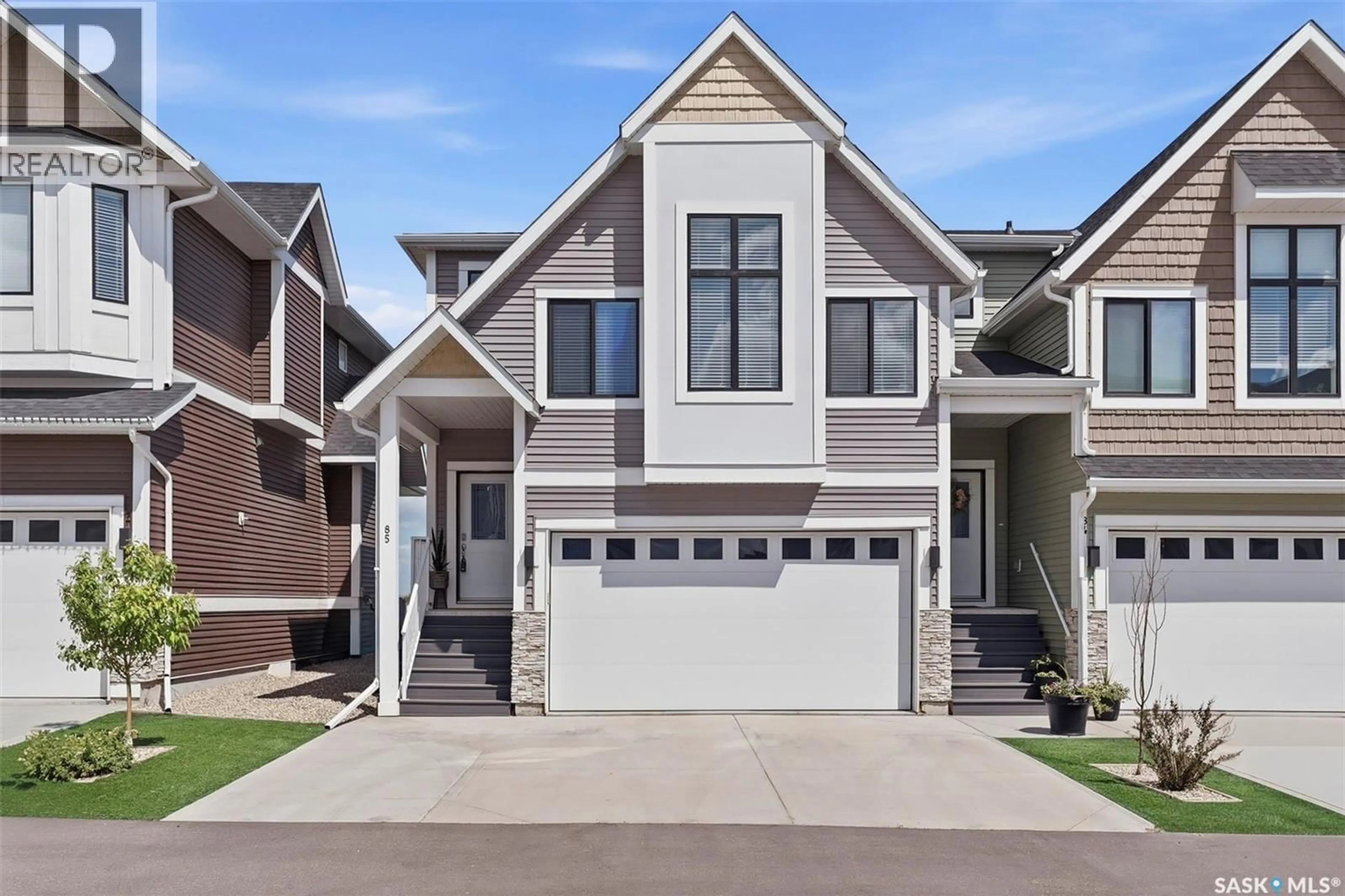 Home with vinyl exterior material, street for 85 900 ST ANDREWS LANE, Warman Saskatchewan S0K4S4