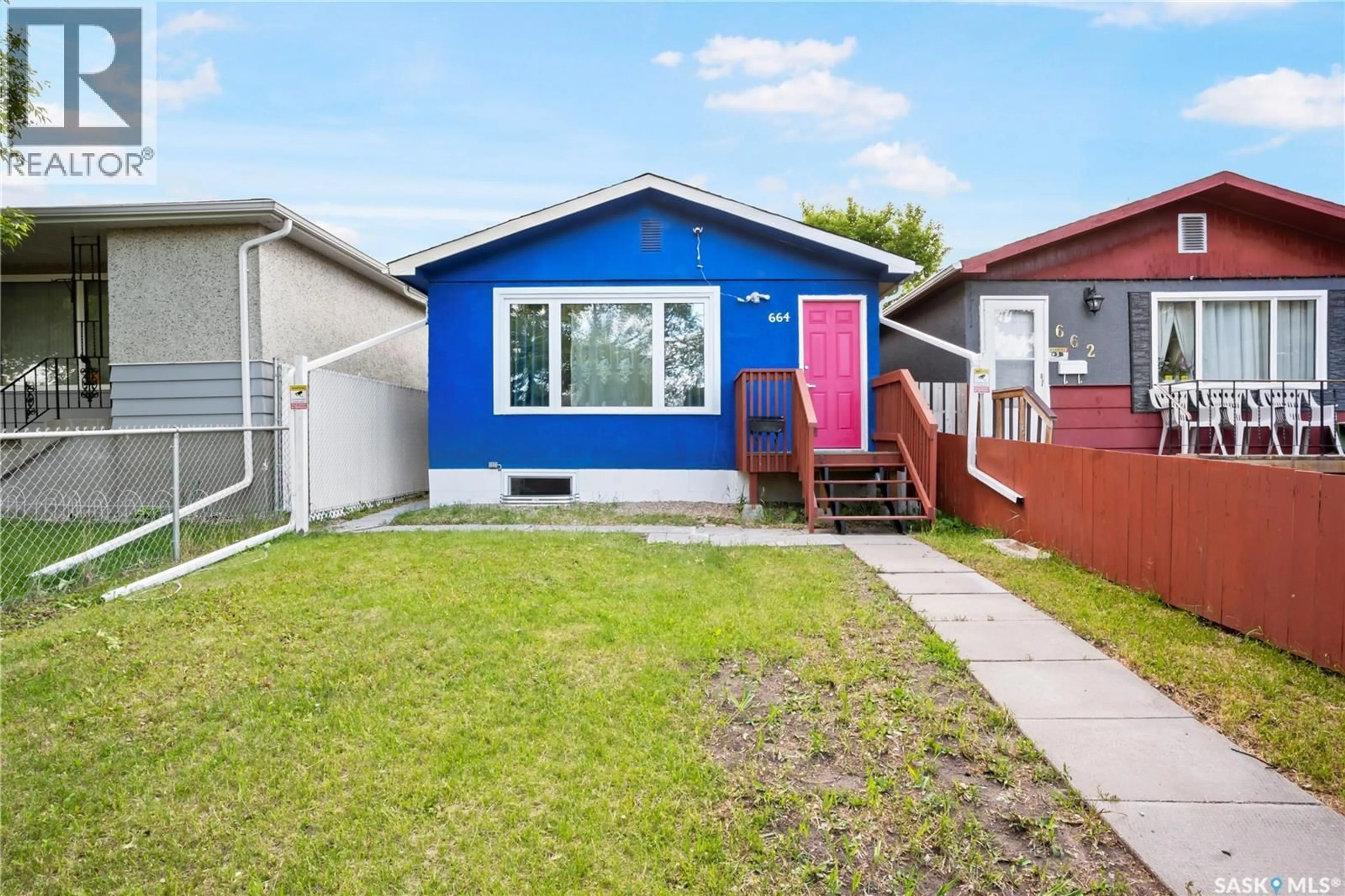 Home with vinyl exterior material, street for 664 RETALLACK STREET, Regina Saskatchewan S4T2G4