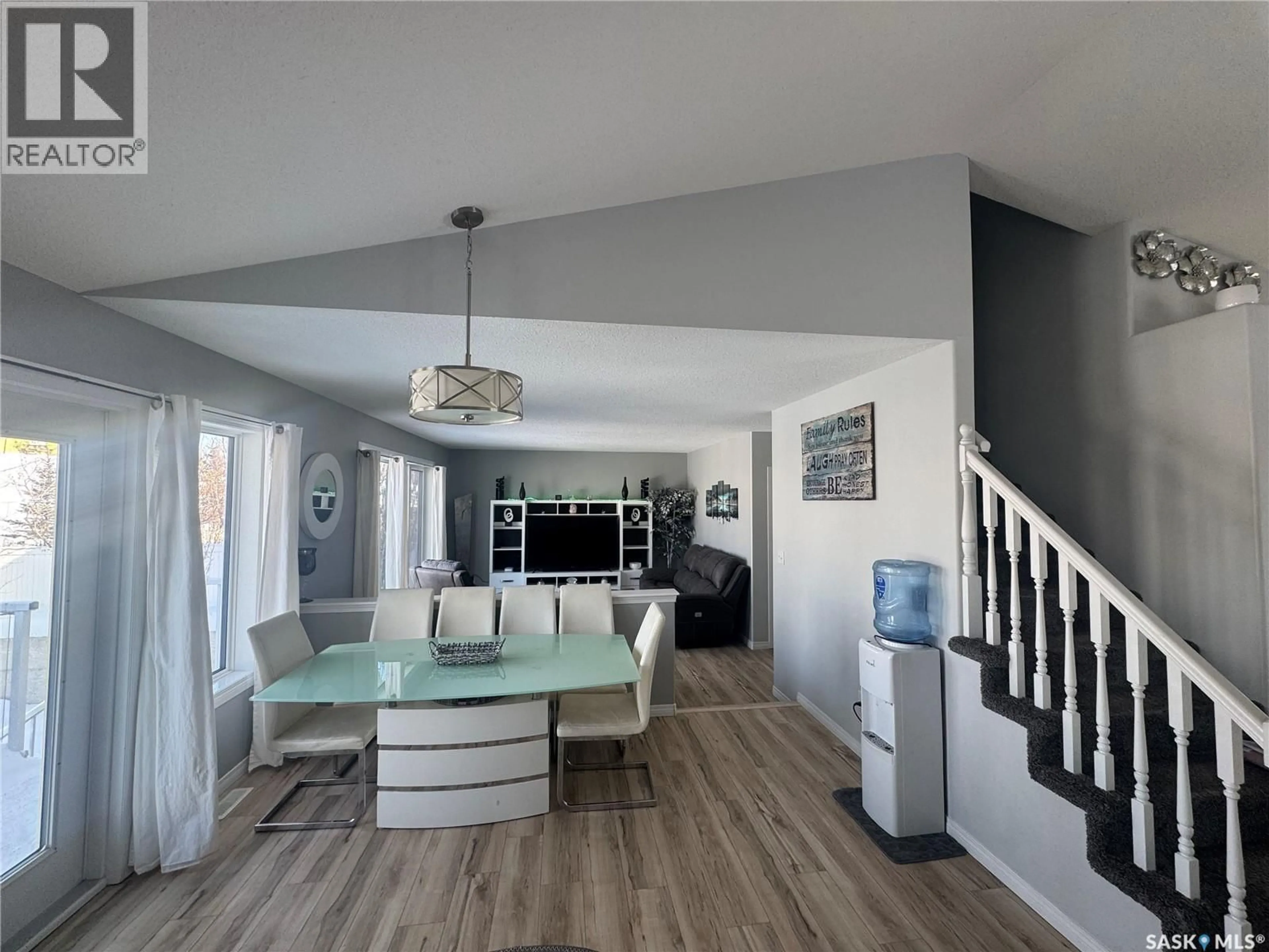 Unknown for 509 MEADOW ROAD, Pilot Butte Saskatchewan S0G3Z0