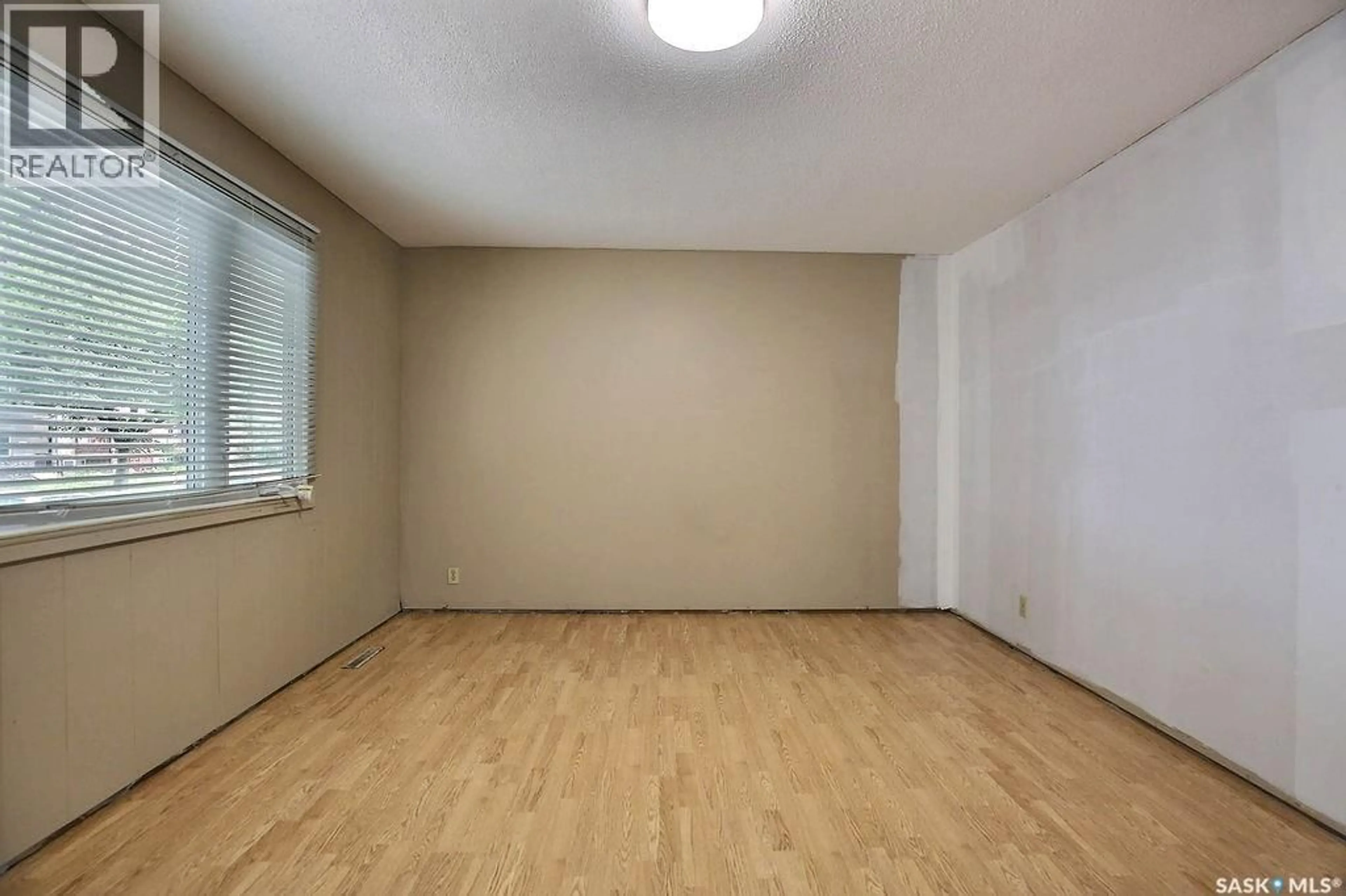 A pic of a room for 1046 LINDSAY STREET, Regina Saskatchewan S4N3A9