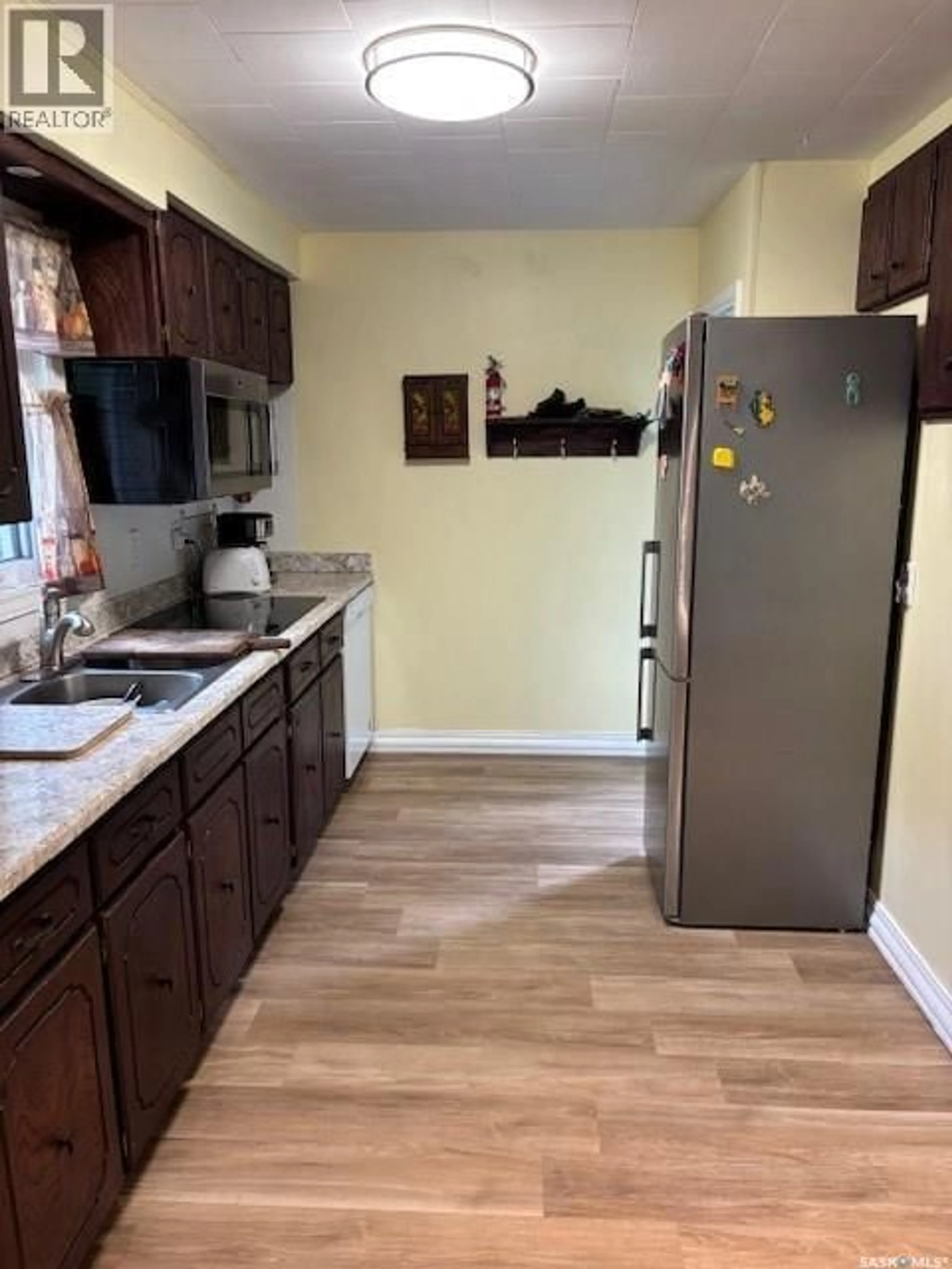 Unknown for 234 3RD AVENUE, Canora Saskatchewan S0A0L0