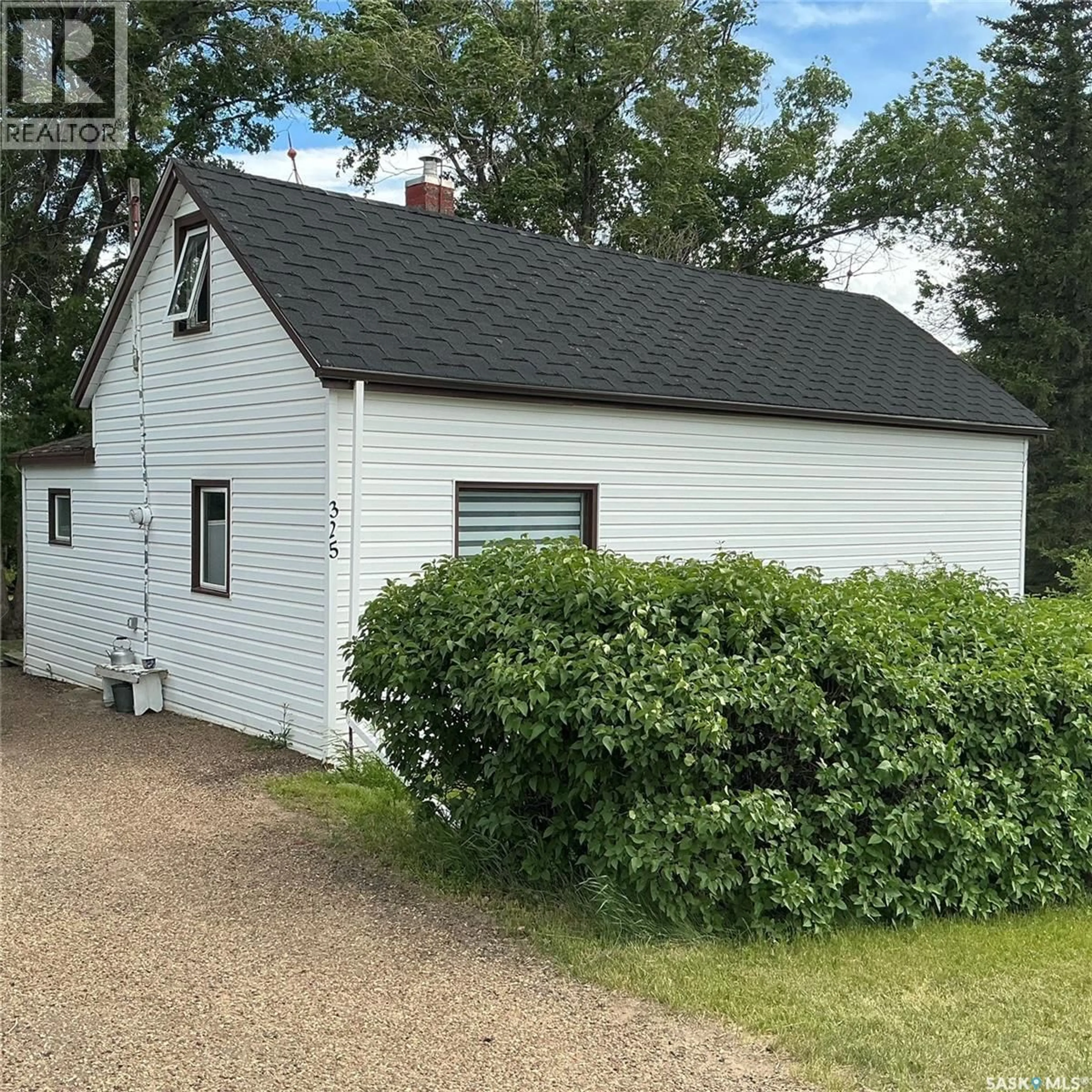 Shed for 325 CENTRE STREET, Coronach Saskatchewan S0H0Z0