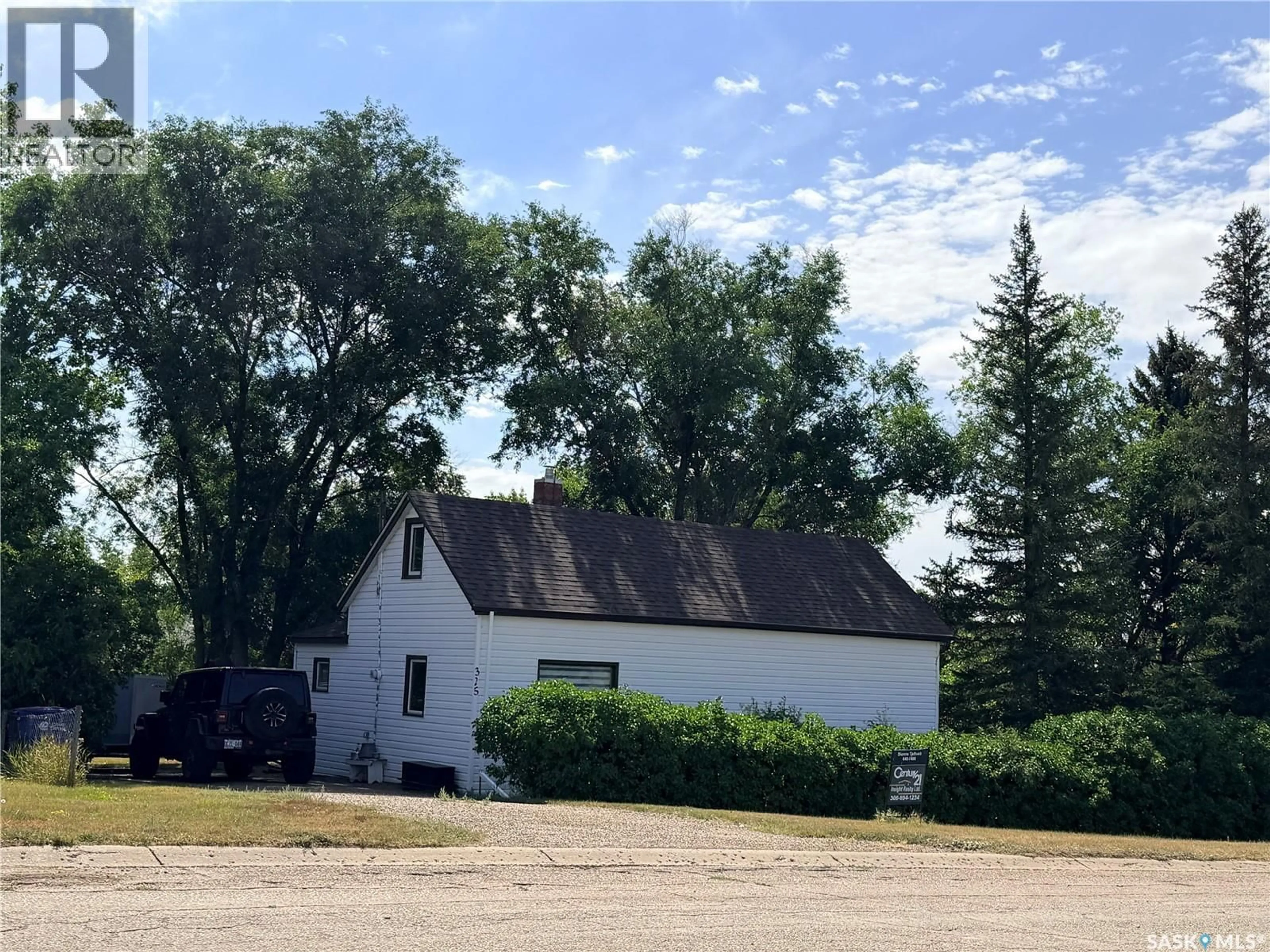 Unknown for 325 CENTRE STREET, Coronach Saskatchewan S0H0Z0