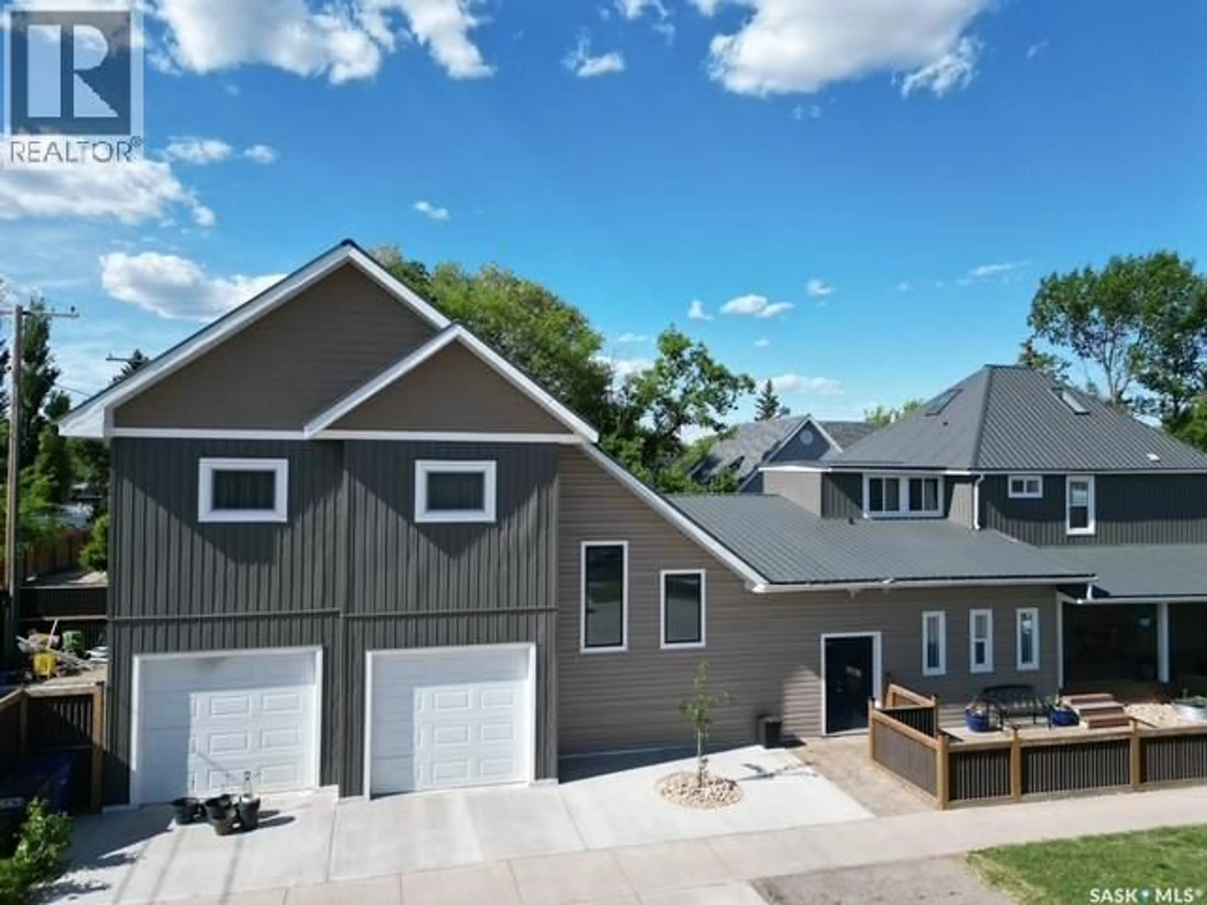 A pic from outside/outdoor area/front of a property/back of a property/a pic from drone, unknown for 701 10TH STREET, Humboldt Saskatchewan S0K2A0