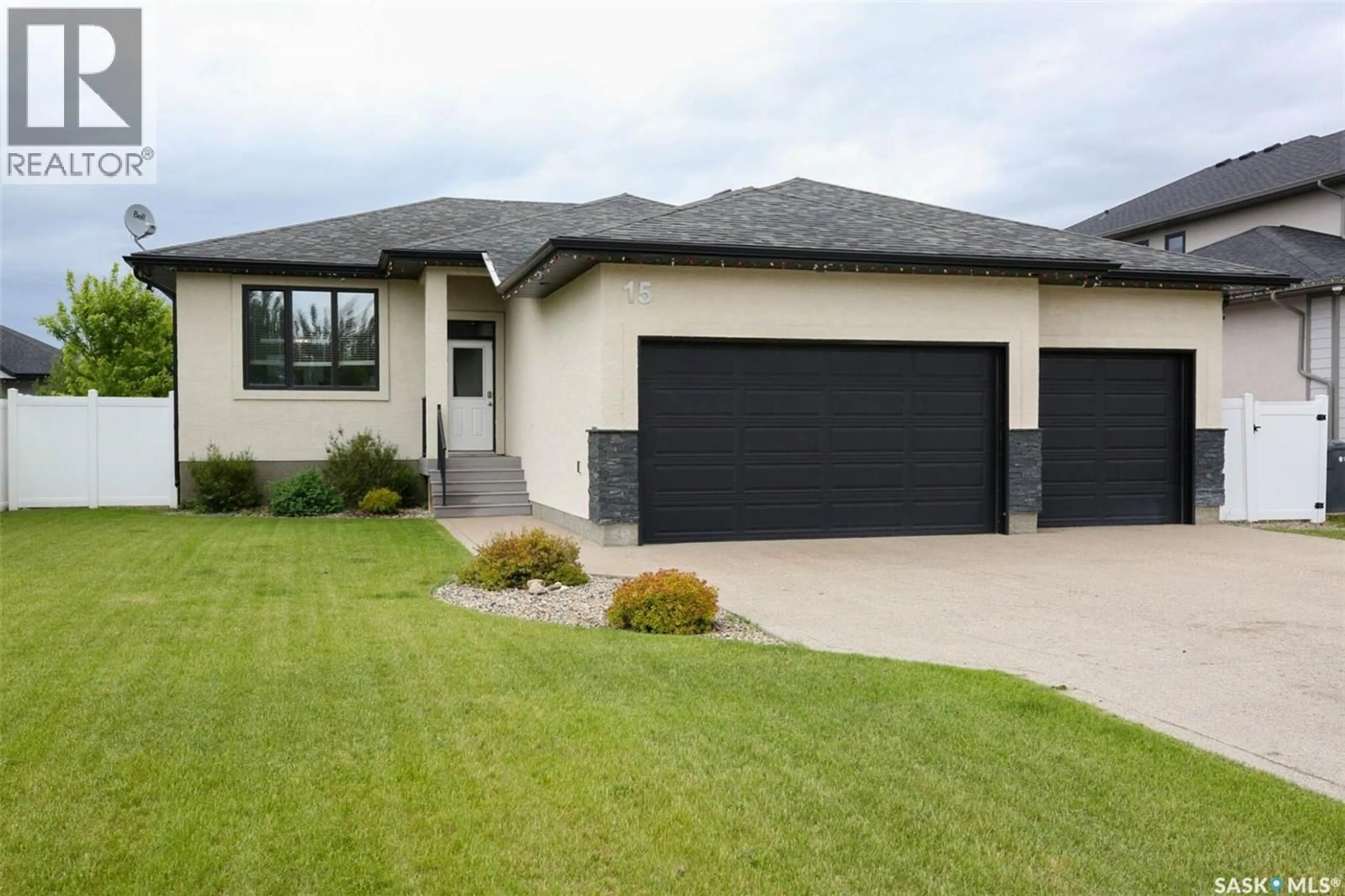 Unknown for 15 YALE PLACE, White City Saskatchewan S4L0C7