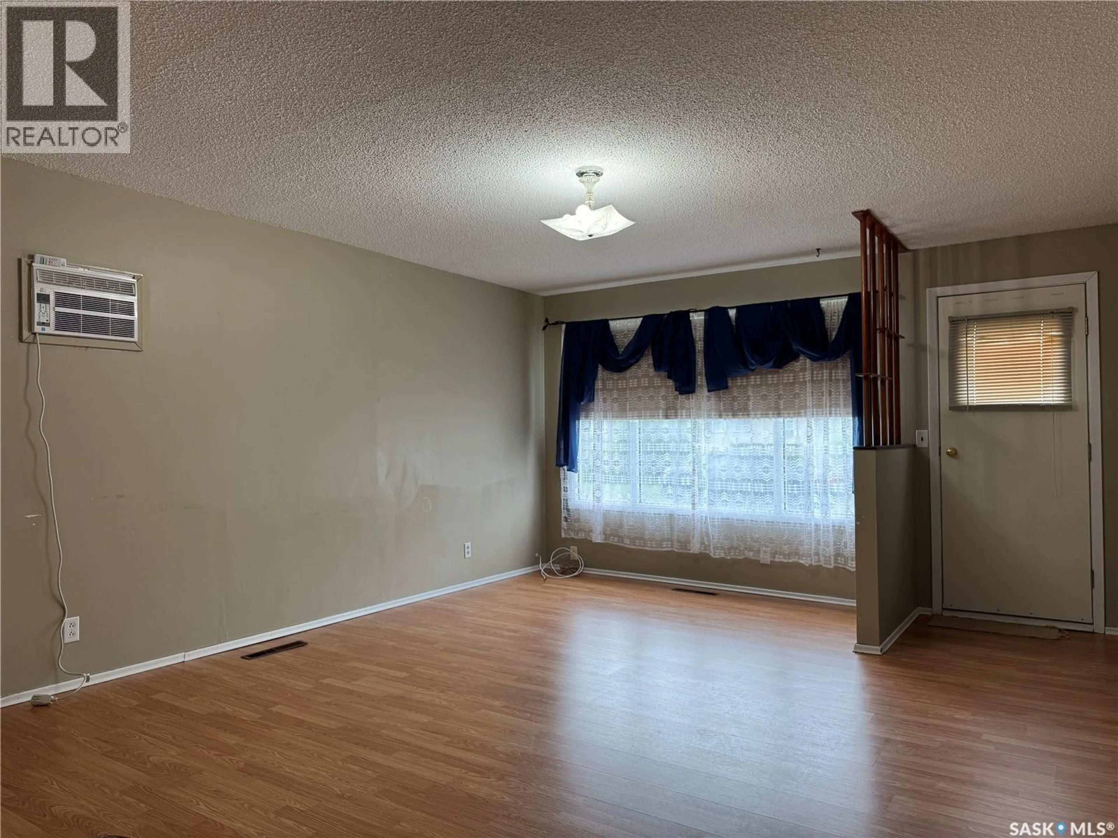 A pic of a room for 143 BROADWAY STREET, Foam Lake Saskatchewan S0A1A0