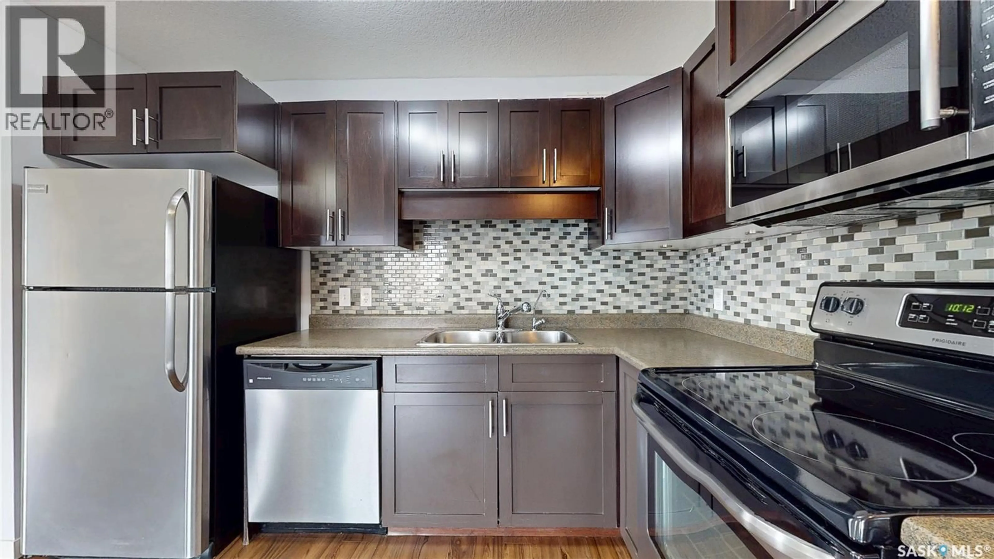 Standard kitchen, unknown for 108 - 5051 JAMES HILL ROAD, Regina Saskatchewan S4W0B9
