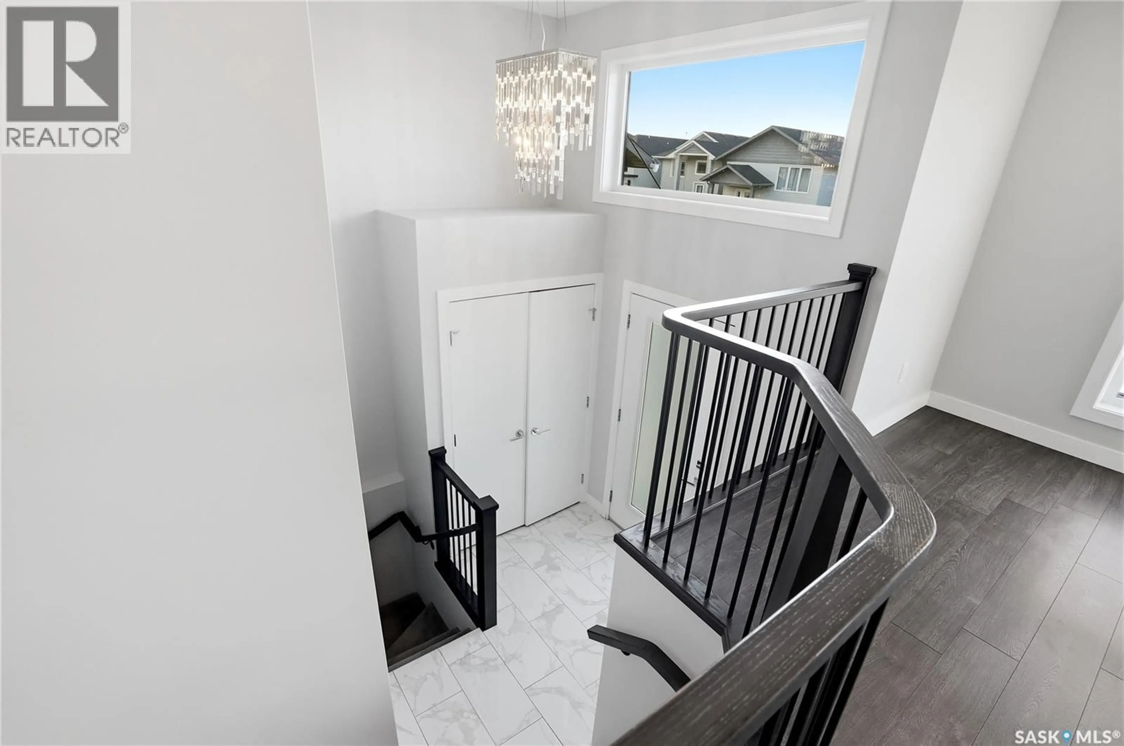 Stairs for 487 KLOPPENBURG STREET, Saskatoon Saskatchewan S7W0N8