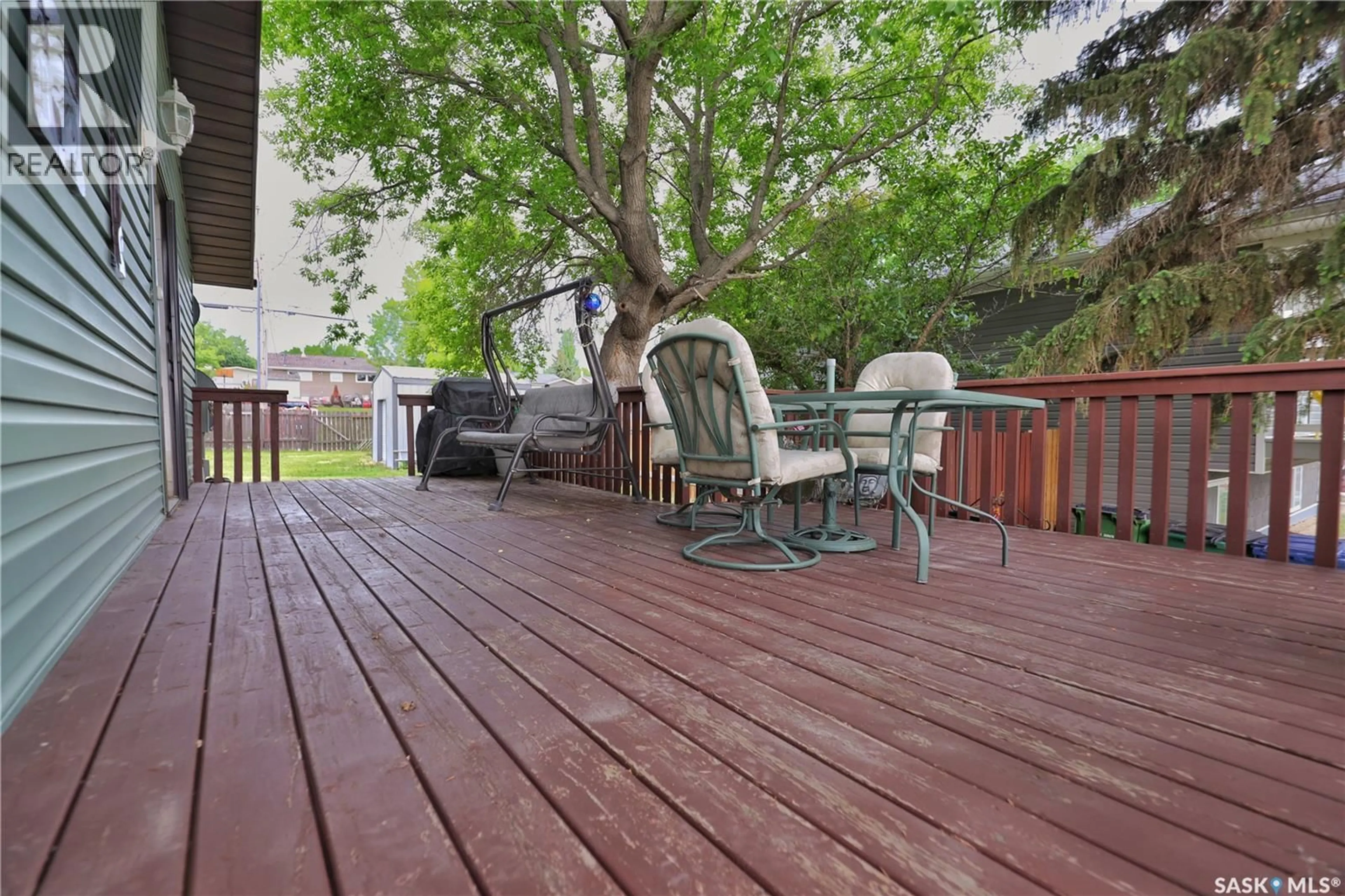 Patio, forest/trees view for 1037 OXFORD STREET, Moose Jaw Saskatchewan S6H7L4