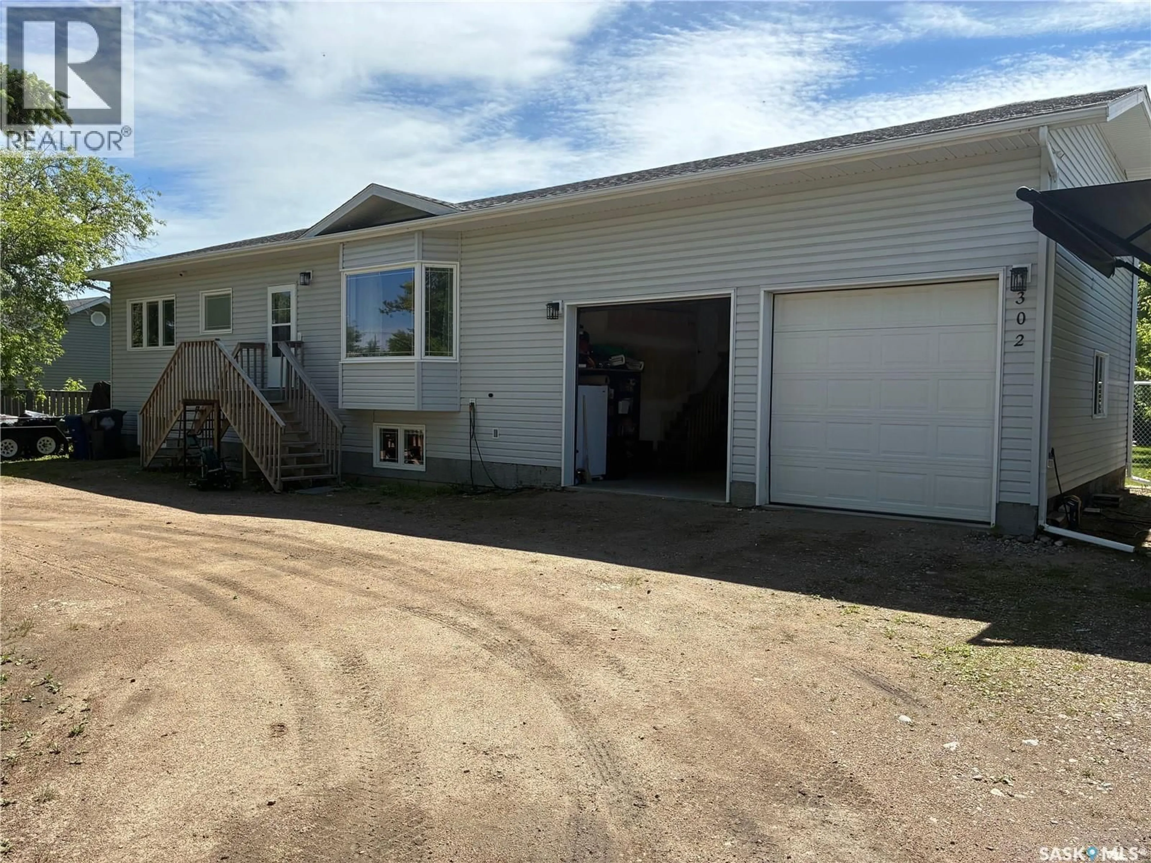 Unknown for 302 CENTRE AVENUE, Meadow Lake Saskatchewan S9X1H2