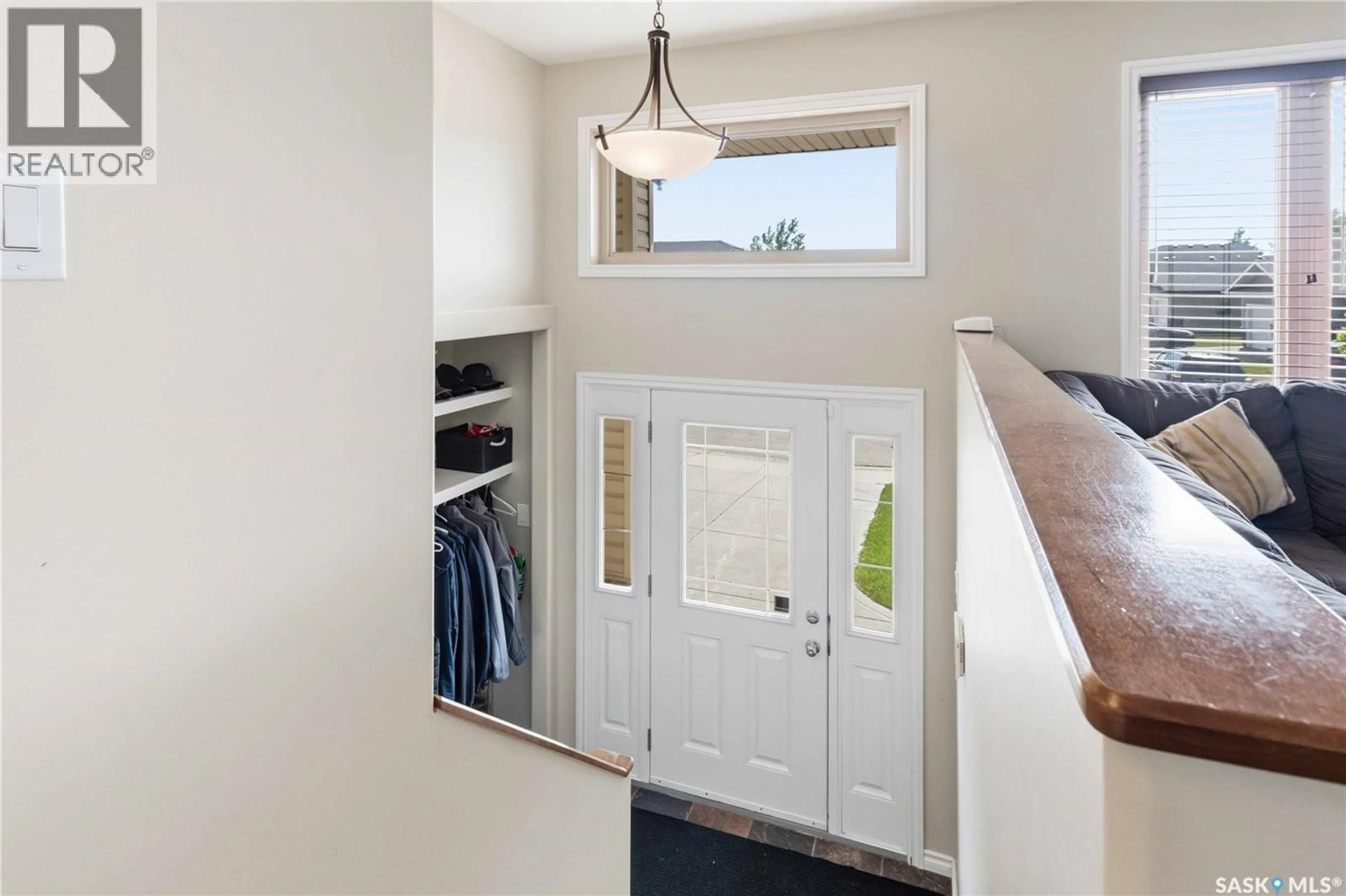 Indoor entryway for 129 WARWICK CRESCENT, Warman Saskatchewan S0K4S0