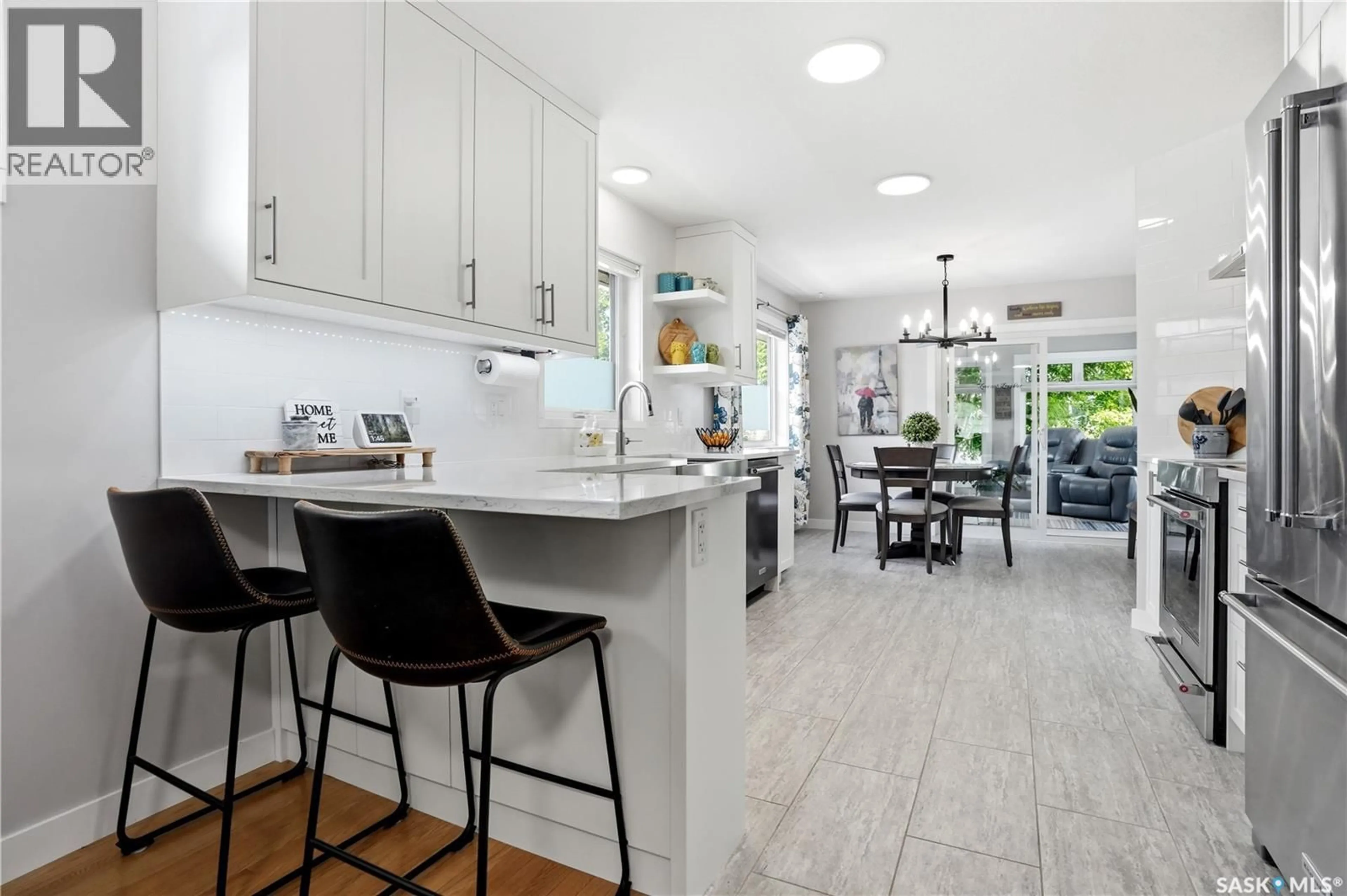 Open concept kitchen, ceramic/tile floor for 6108 EHRLE CRESCENT, Regina Saskatchewan S4X4E6