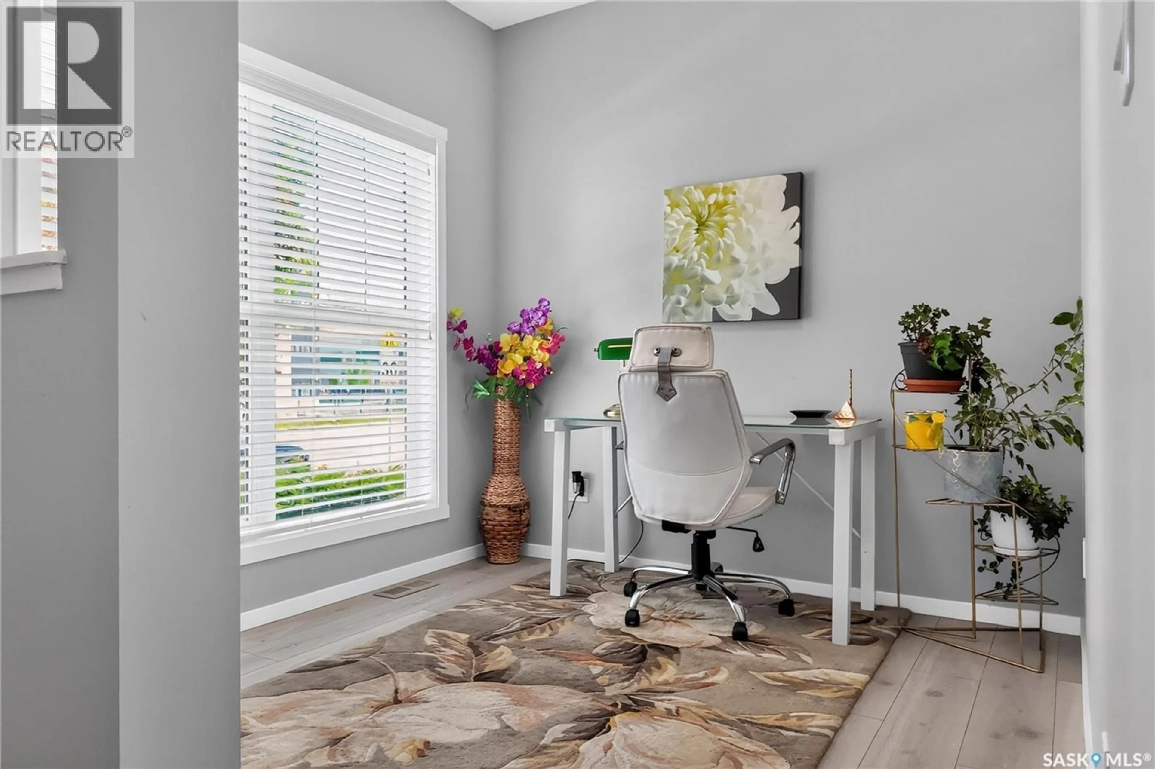 A pic of a room for E - 3358 CHUKA BOULEVARD, Regina Saskatchewan S4V3K7