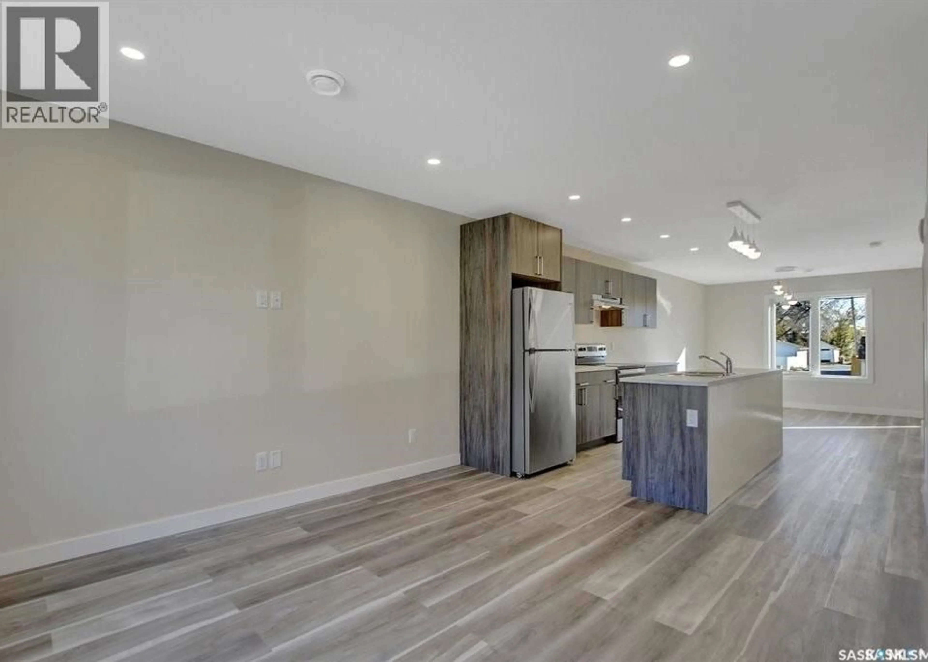 Open concept kitchen, unknown for 2423 REYNOLDS STREET, Regina Saskatchewan S4N3N8