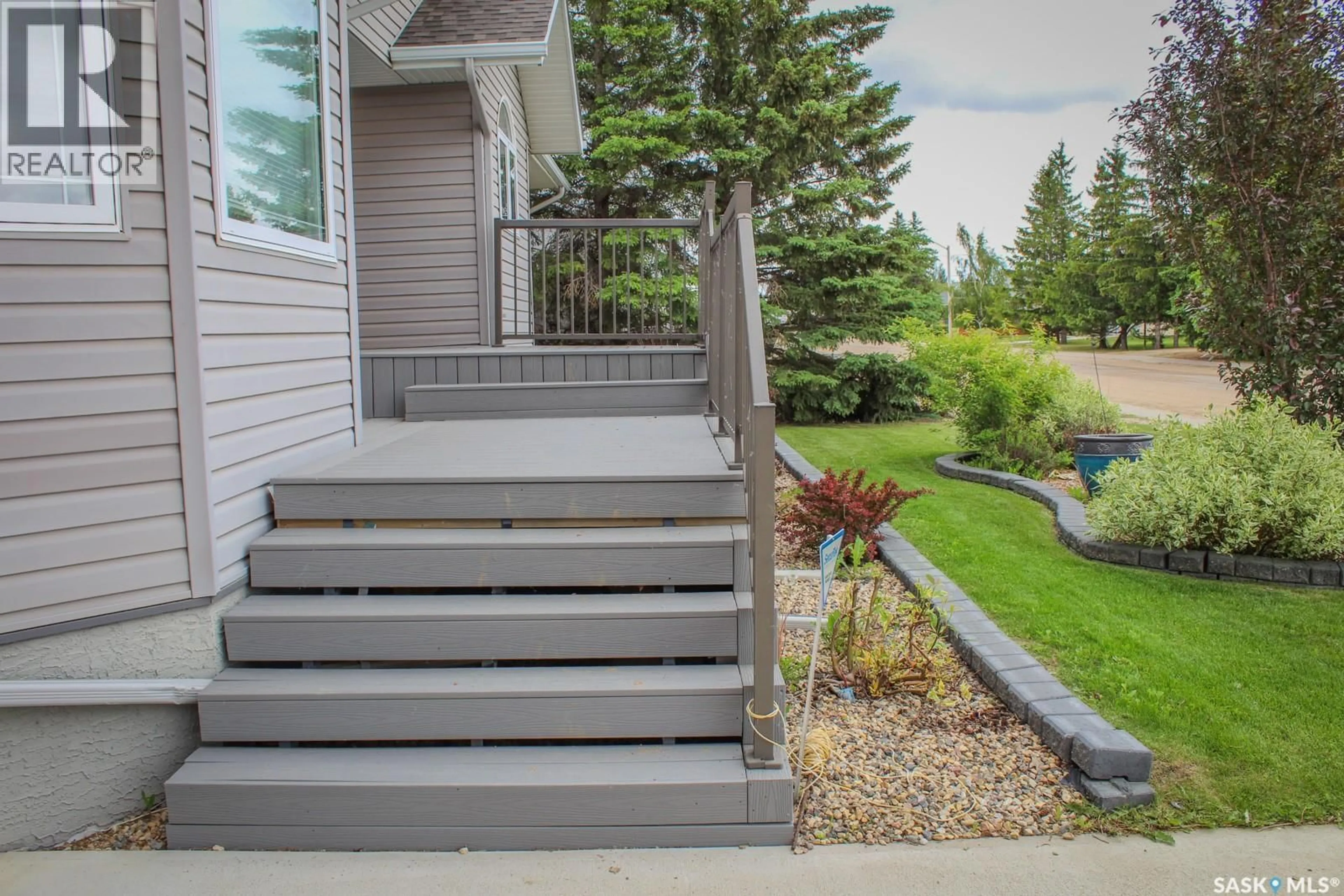 Unknown for 118 BABINGTON AVENUE, Melfort Saskatchewan S0E1A0