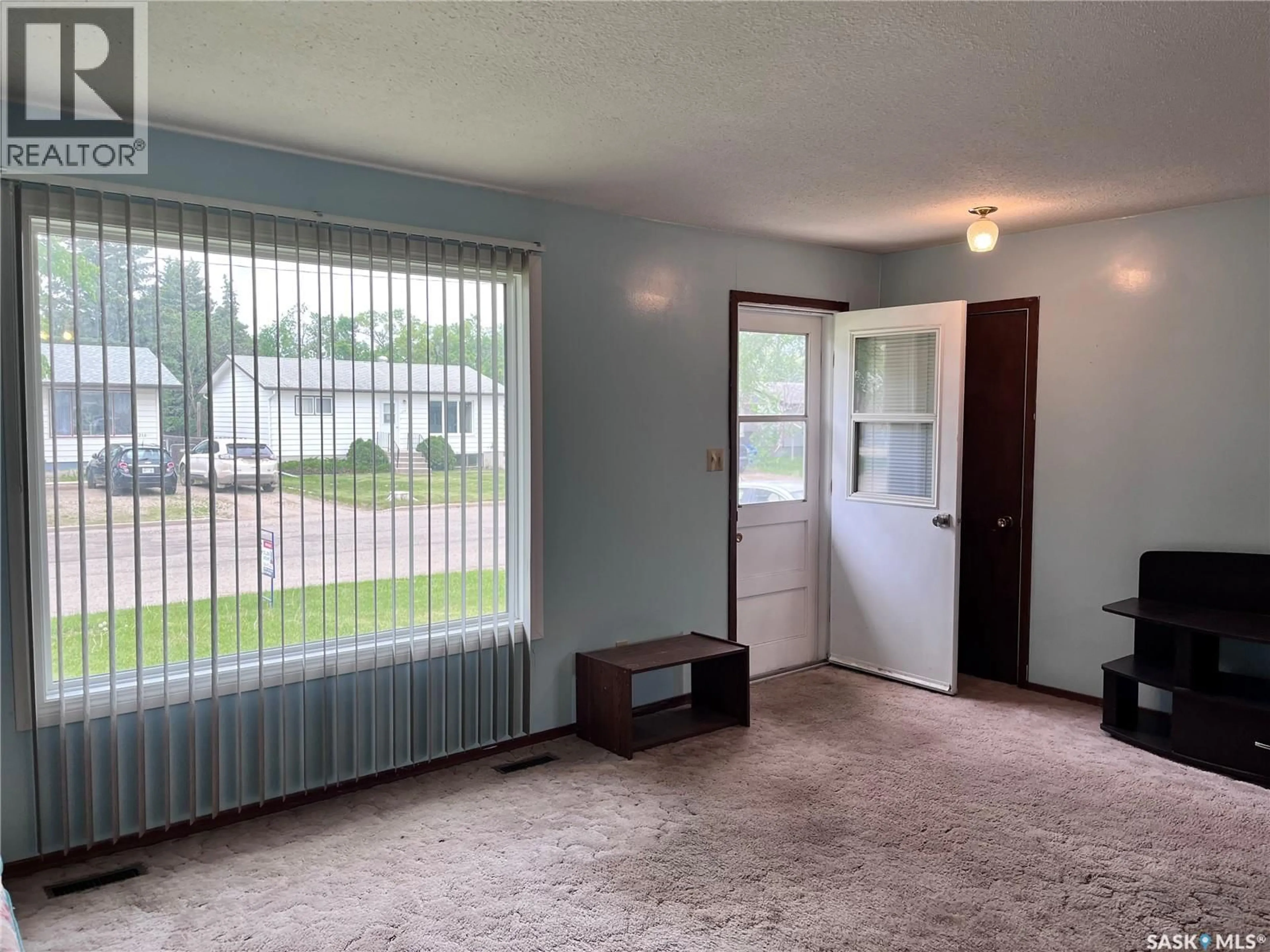 A pic of a room for 215 BURNS AVENUE, Melfort Saskatchewan S0E1A0