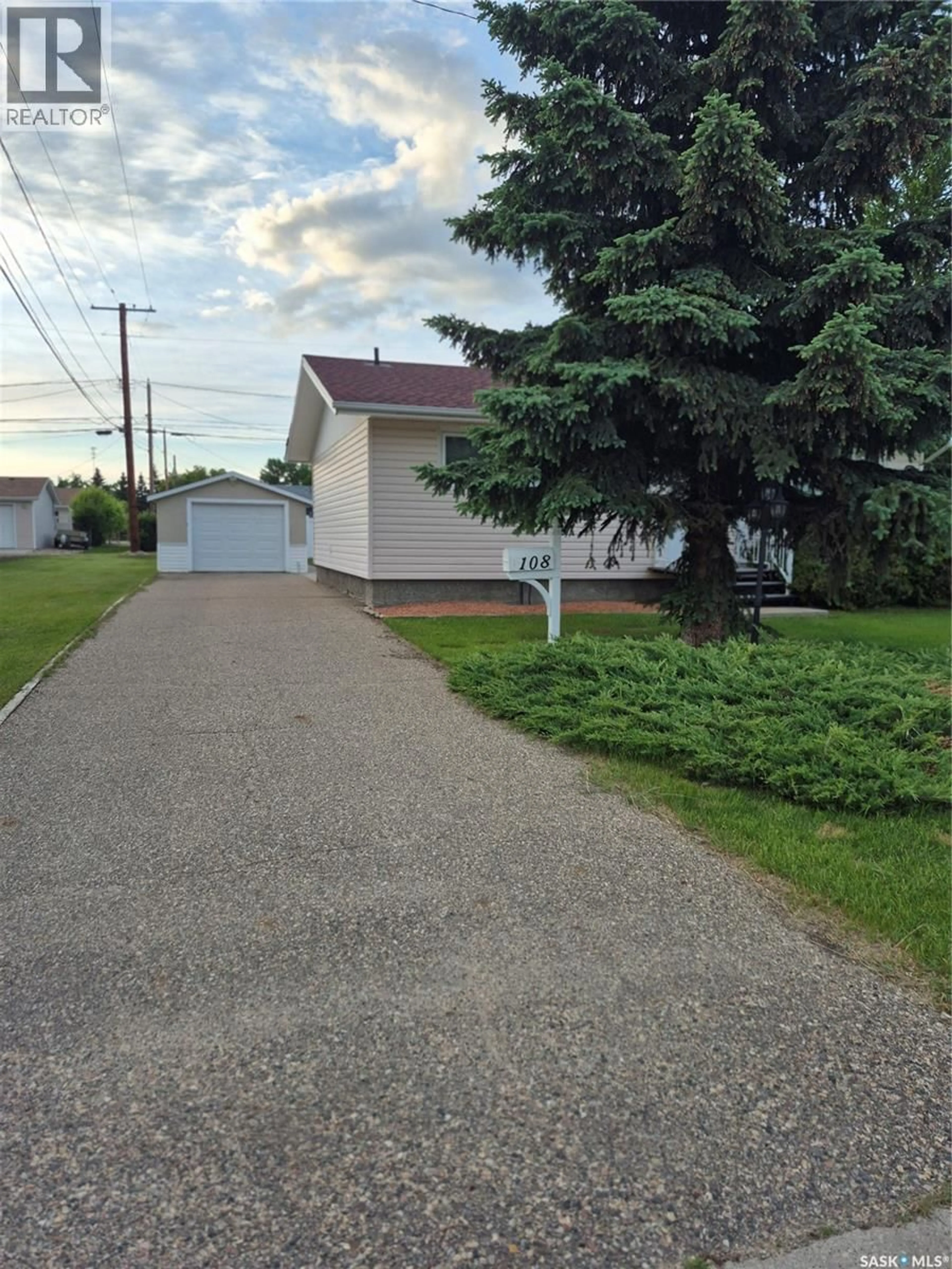 Unknown for 108 DOWNEY STREET, Strasbourg Saskatchewan S0G4V0